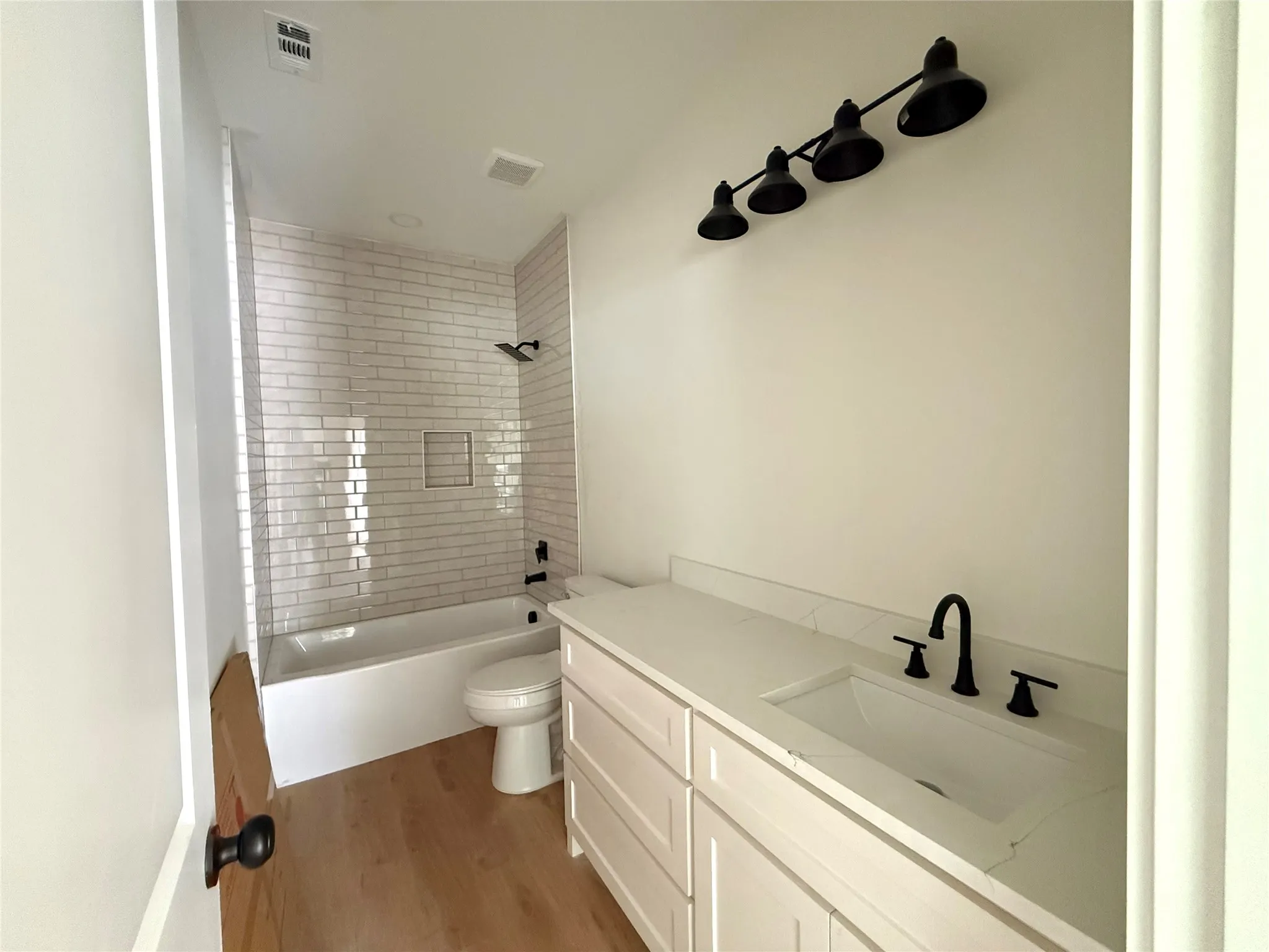 Single Family Residence For Sale in Dallas County , 941 Robinhood Boulevard, Mesquite, Texas 75149, 4 Bedroom, 3 Bathroom, 2 Garage spaces, 1,957 Sqft, built in 2026, mls#21360461, Real Estate Agent in Mesquite, Homes For Sale in Dallas county, Homes For Sale in Mesquite, Realtor in Mesquite Texas, Real Estate Brokerage Independent Realty Texas, Luminita Cordes Realtor