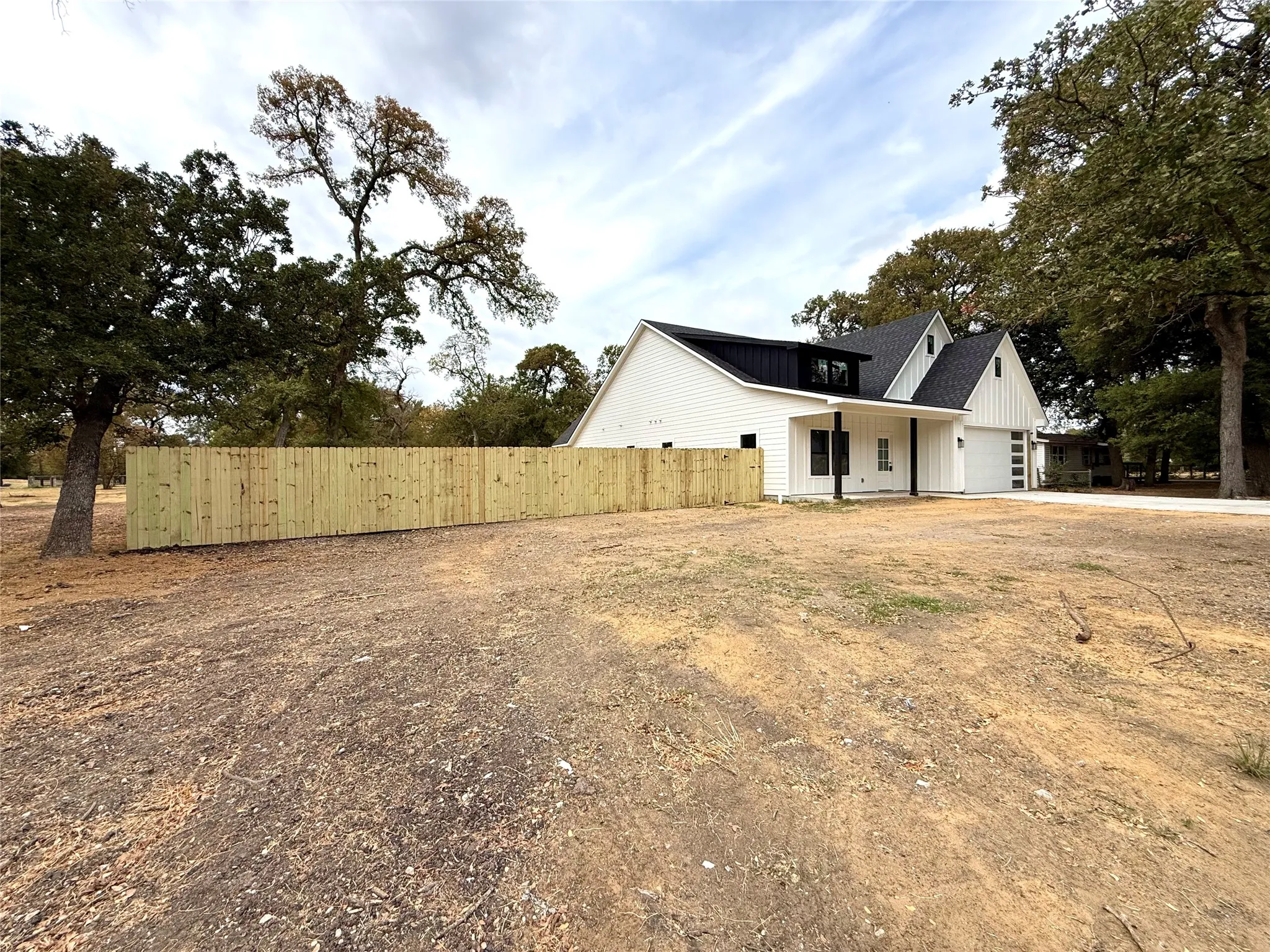 Single Family Residence For Sale in Dallas County , 941 Robinhood Boulevard, Mesquite, Texas 75149, 4 Bedroom, 3 Bathroom, 2 Garage spaces, 1,957 Sqft, built in 2026, mls#21360461, Real Estate Agent in Mesquite, Homes For Sale in Dallas county, Homes For Sale in Mesquite, Realtor in Mesquite Texas, Real Estate Brokerage Independent Realty Texas, Luminita Cordes Realtor