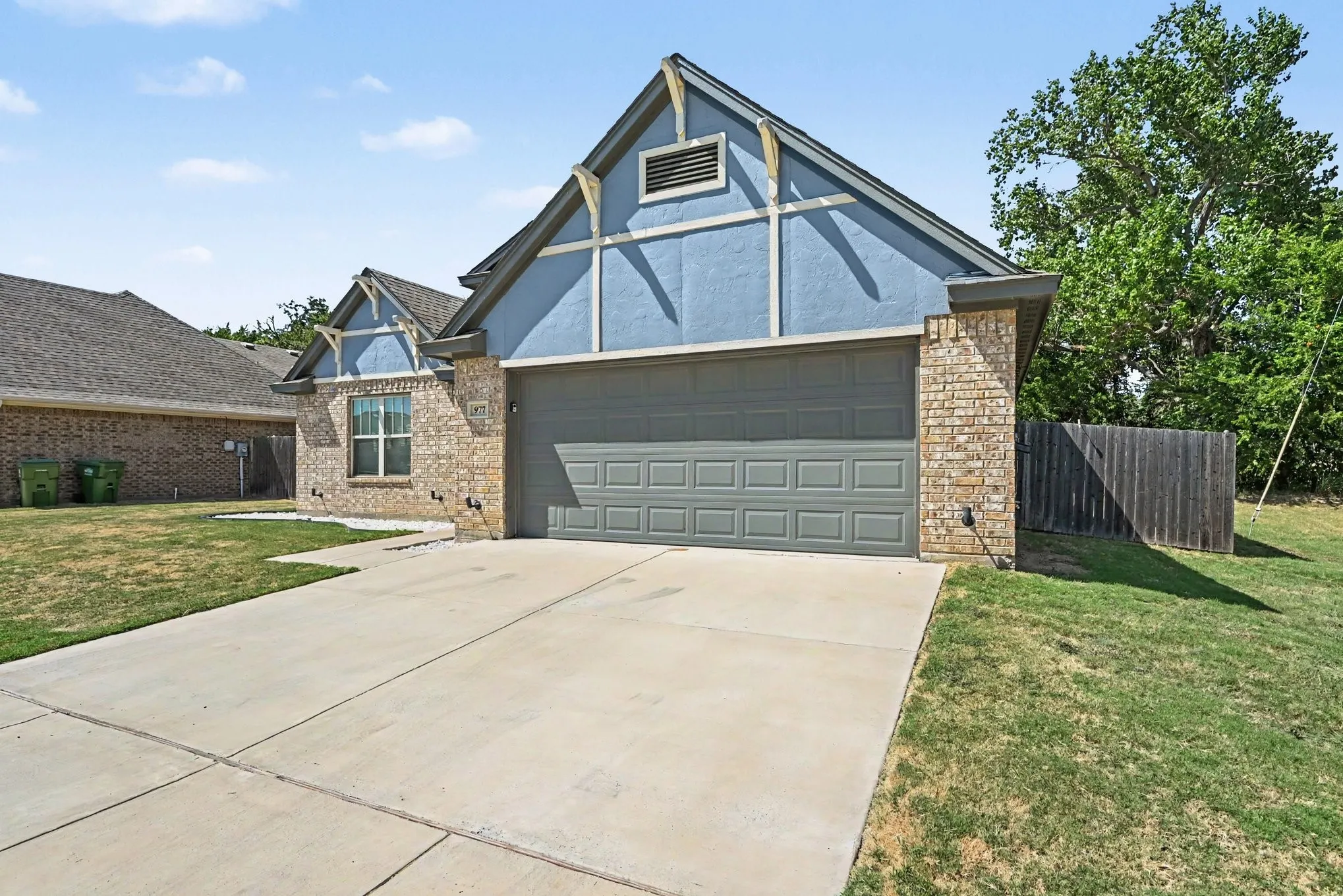 Single Family Residence For Sale in Parker County , 977 Sam Street, Springtown, Texas 76082, 4 Bedroom, 2 Bathroom, 2 Garage spaces, 1,785 Sqft, built in 2020, mls#21360097, Real Estate Agent in Springtown, Homes For Sale in Parker county, Homes For Sale in Springtown, Realtor in Springtown Texas, Real Estate Brokerage Independent Realty Texas, Luminita Cordes Realtor