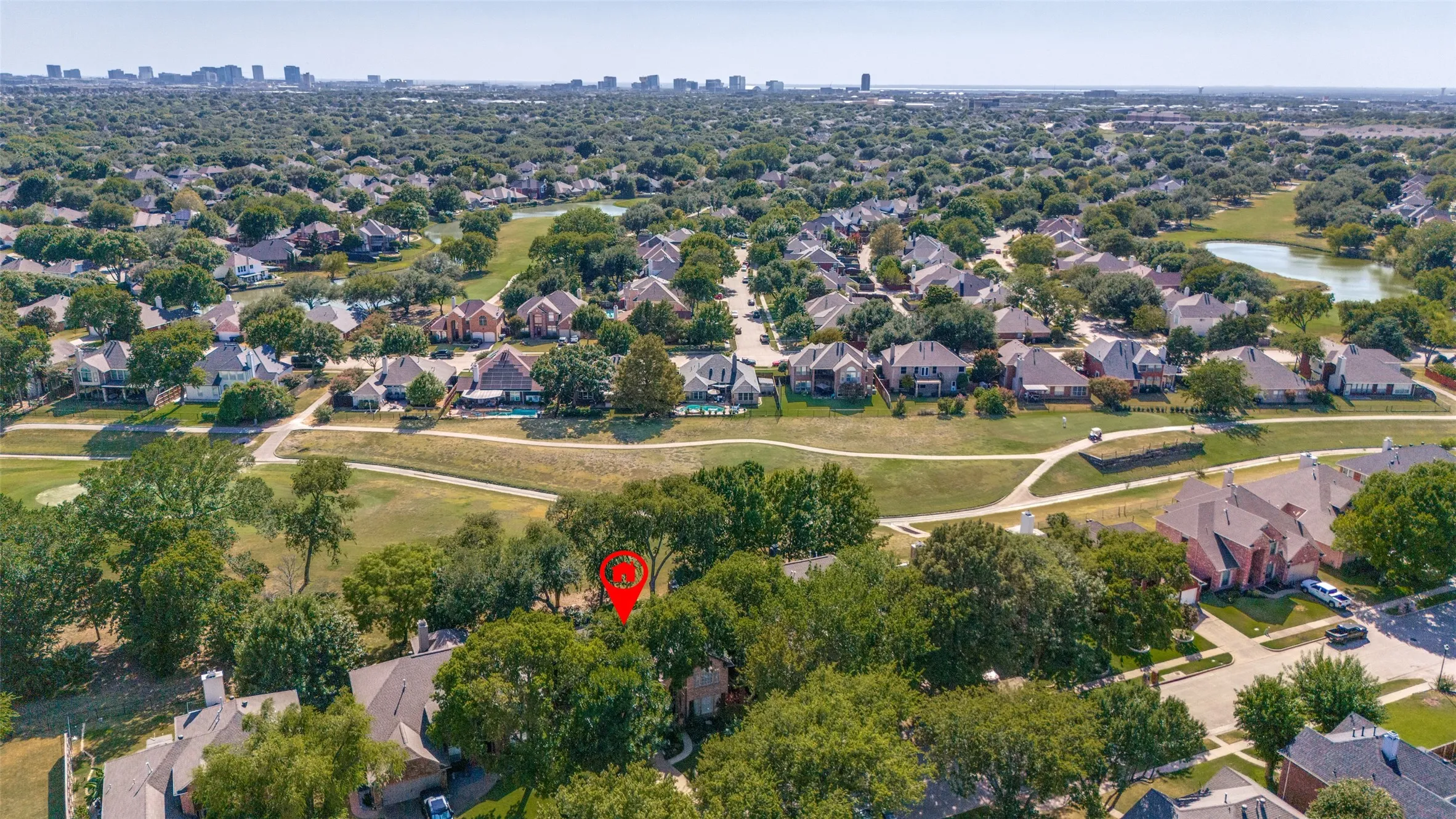 Plantation s 5th Hole and tons of amenities!