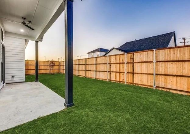 Single Family Residence For Rent in Dallas County , 2043 Life Avenue, Dallas, Texas 75212, 3 Bedroom, 4 Bathroom, 2 Garage spaces, 2,545 Sqft, built in 2021, Price $3,700, mls#21360549, Real Estate Agent in Dallas, Homes For Rent in Dallas county, Homes For Rent in Dallas, Realtor in Dallas Texas, Real Estate Brokerage Independent Realty Texas, Luminita Cordes Realtor