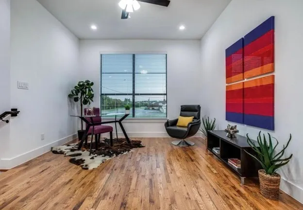 Single Family Residence For Rent in Dallas County , 2043 Life Avenue, Dallas, Texas 75212, 3 Bedroom, 4 Bathroom, 2 Garage spaces, 2,545 Sqft, built in 2021, Price $3,700, mls#21360549, Real Estate Agent in Dallas, Homes For Rent in Dallas county, Homes For Rent in Dallas, Realtor in Dallas Texas, Real Estate Brokerage Independent Realty Texas, Luminita Cordes Realtor
