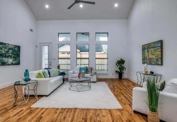 Single Family Residence For Rent in Dallas County , 2043 Life Avenue, Dallas, Texas 75212, 3 Bedroom, 4 Bathroom, 2 Garage spaces, 2,545 Sqft, built in 2021, Price $3,700, mls#21360549, Real Estate Agent in Dallas, Homes For Rent in Dallas county, Homes For Rent in Dallas, Realtor in Dallas Texas, Real Estate Brokerage Independent Realty Texas, Luminita Cordes Realtor