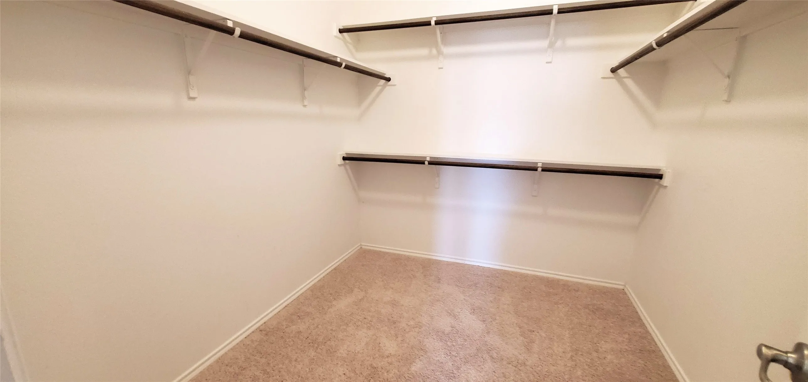 Single Family Residence For Sale in Collin County , 133 Oriole Drive, Anna, Texas 75409, 3 Bedroom, 3 Bathroom, 2 Garage spaces, 2,255 Sqft, built in 2013, mls#21360550, Real Estate Agent in Anna, Homes For Sale in Collin county, Homes For Sale in Anna, Realtor in Anna Texas, Real Estate Brokerage Independent Realty Texas, Luminita Cordes Realtor