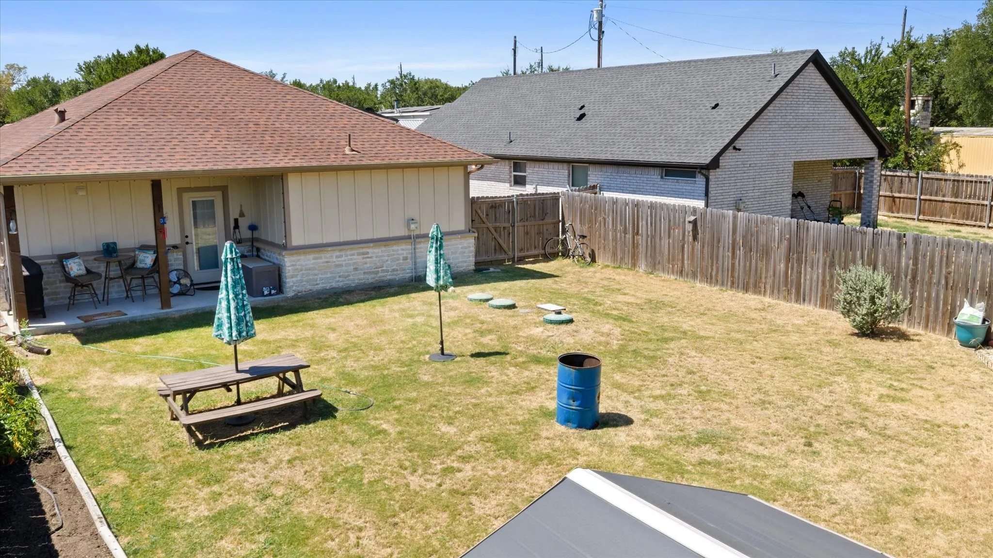 Single Family Residence For Sale in Hood County , 1608 Ridgeview Trail, Granbury, Texas 76048, 2 Bedroom, 2 Bathroom, Garage spaces, 1,103 Sqft, built in 2022, mls#21356044, Real Estate Agent in Granbury, Homes For Sale in Hood county, Homes For Sale in Granbury, Realtor in Granbury Texas, Real Estate Brokerage Independent Realty Texas, Luminita Cordes Realtor