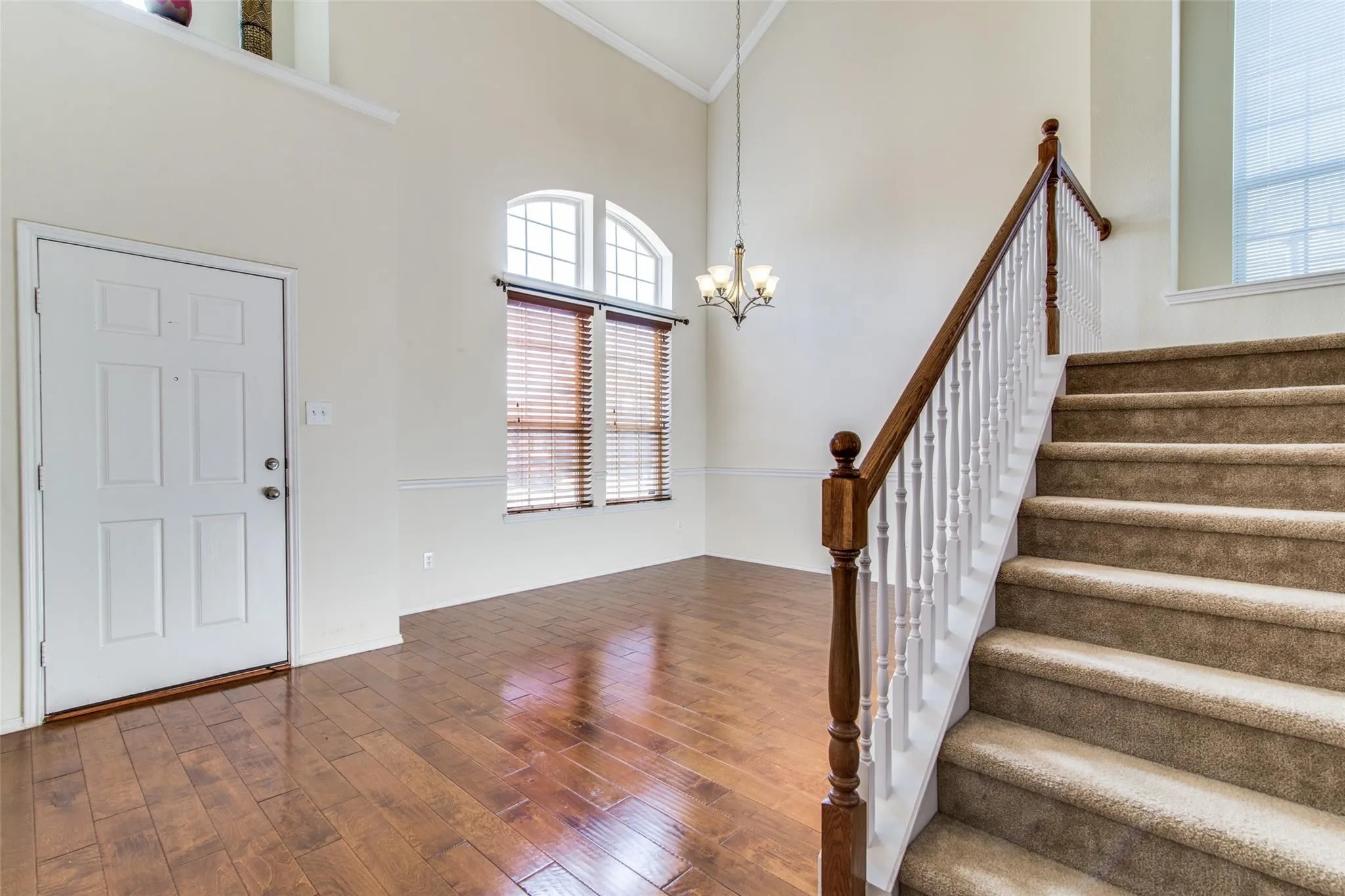 Single Family Residence For Rent in Collin County , 9400 Harrell Drive, Mc Kinney, Texas 75072, 5 Bedroom, 3 Bathroom, 2 Garage spaces, 2,969 Sqft, built in 2008, mls#21360042, Real Estate Agent in Mc Kinney, Homes For Rent in Collin county, Homes For Rent in Mc Kinney, Realtor in Mc Kinney Texas, Real Estate Brokerage Independent Realty Texas, Luminita Cordes Realtor
