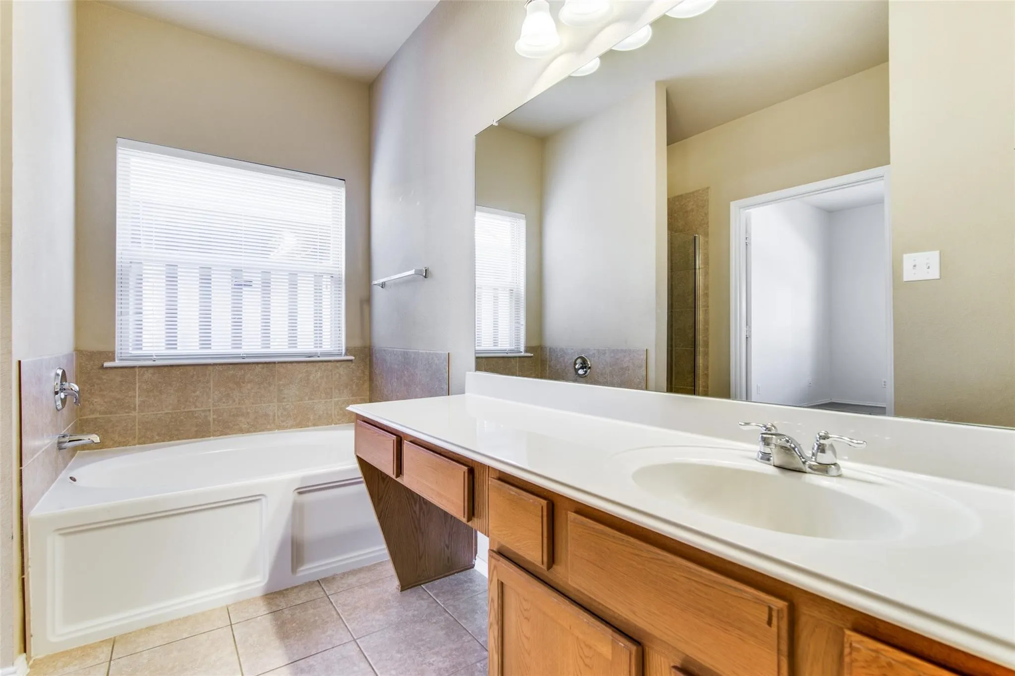 Single Family Residence For Rent in Collin County , 9400 Harrell Drive, Mc Kinney, Texas 75072, 5 Bedroom, 3 Bathroom, 2 Garage spaces, 2,969 Sqft, built in 2008, mls#21360042, Real Estate Agent in Mc Kinney, Homes For Rent in Collin county, Homes For Rent in Mc Kinney, Realtor in Mc Kinney Texas, Real Estate Brokerage Independent Realty Texas, Luminita Cordes Realtor