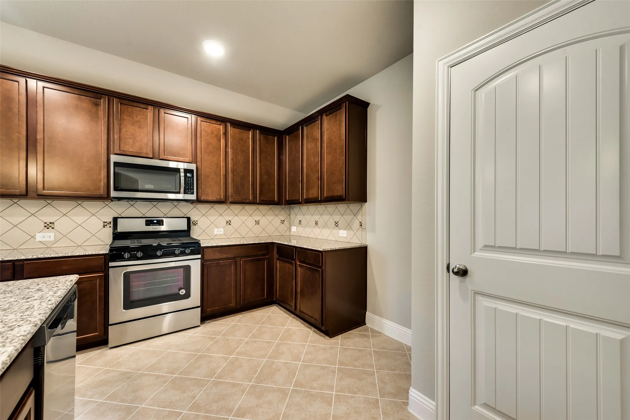 Single Family Residence For Rent in Denton County , 800 Bird Creek, Little Elm, Texas 75068, 3 Bedroom, 2 Bathroom, 2 Garage spaces, 1,851 Sqft, built in 2017, mls#21360562, Real Estate Agent in Little Elm, Homes For Rent in Denton county, Homes For Rent in Little Elm, Realtor in Little Elm Texas, Real Estate Brokerage Independent Realty Texas, Luminita Cordes Realtor