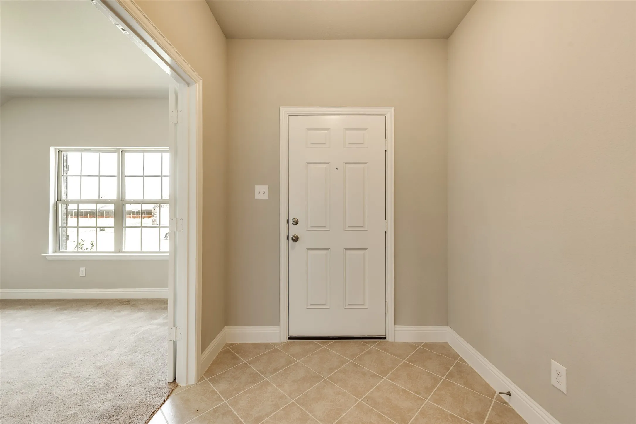 Single Family Residence For Rent in Denton County , 800 Bird Creek, Little Elm, Texas 75068, 3 Bedroom, 2 Bathroom, 2 Garage spaces, 1,851 Sqft, built in 2017, mls#21360562, Real Estate Agent in Little Elm, Homes For Rent in Denton county, Homes For Rent in Little Elm, Realtor in Little Elm Texas, Real Estate Brokerage Independent Realty Texas, Luminita Cordes Realtor