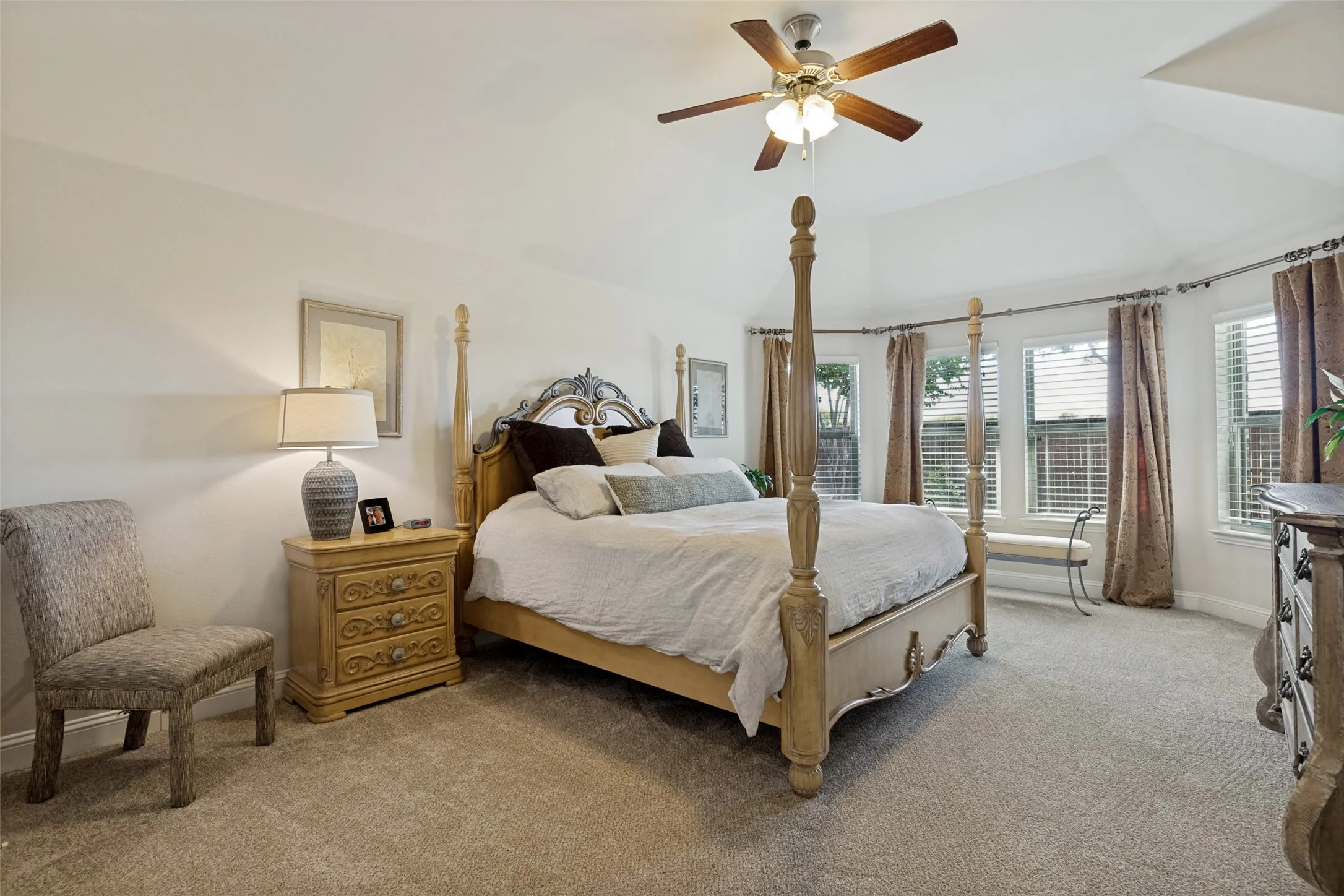 Single Family Residence For Sale in Collin County , 4309 Switchgrass Street, Celina, Texas 75009, 4 Bedroom, 3 Bathroom, 3 Garage spaces, 2,672 Sqft, built in 2016, mls#21355436, Real Estate Agent in Celina, Homes For Sale in Collin county, Homes For Sale in Celina, Realtor in Celina Texas, Real Estate Brokerage Independent Realty Texas, Luminita Cordes Realtor