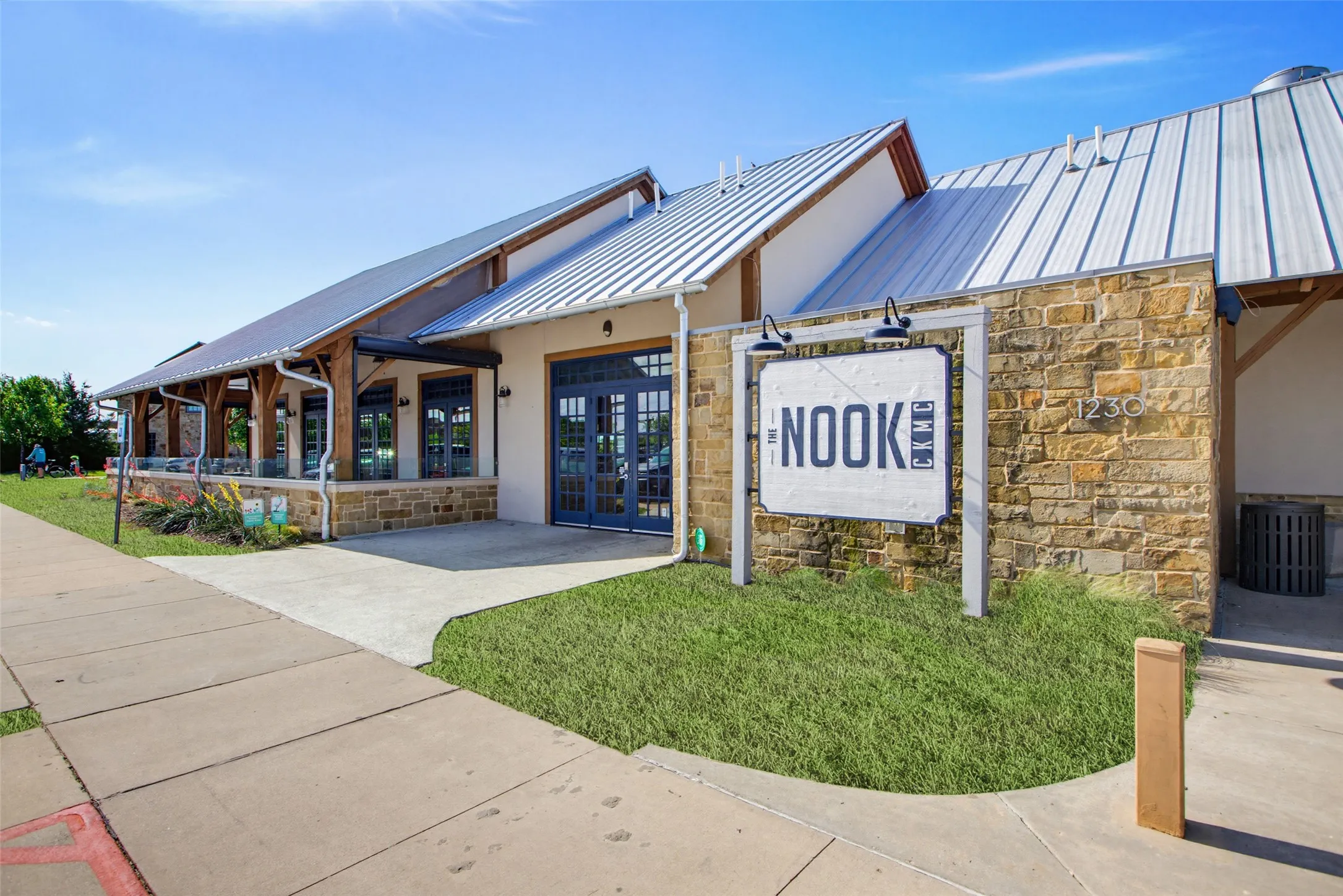 Single Family Residence For Sale in Collin County , 4309 Switchgrass Street, Celina, Texas 75009, 4 Bedroom, 3 Bathroom, 3 Garage spaces, 2,672 Sqft, built in 2016, mls#21355436, Real Estate Agent in Celina, Homes For Sale in Collin county, Homes For Sale in Celina, Realtor in Celina Texas, Real Estate Brokerage Independent Realty Texas, Luminita Cordes Realtor