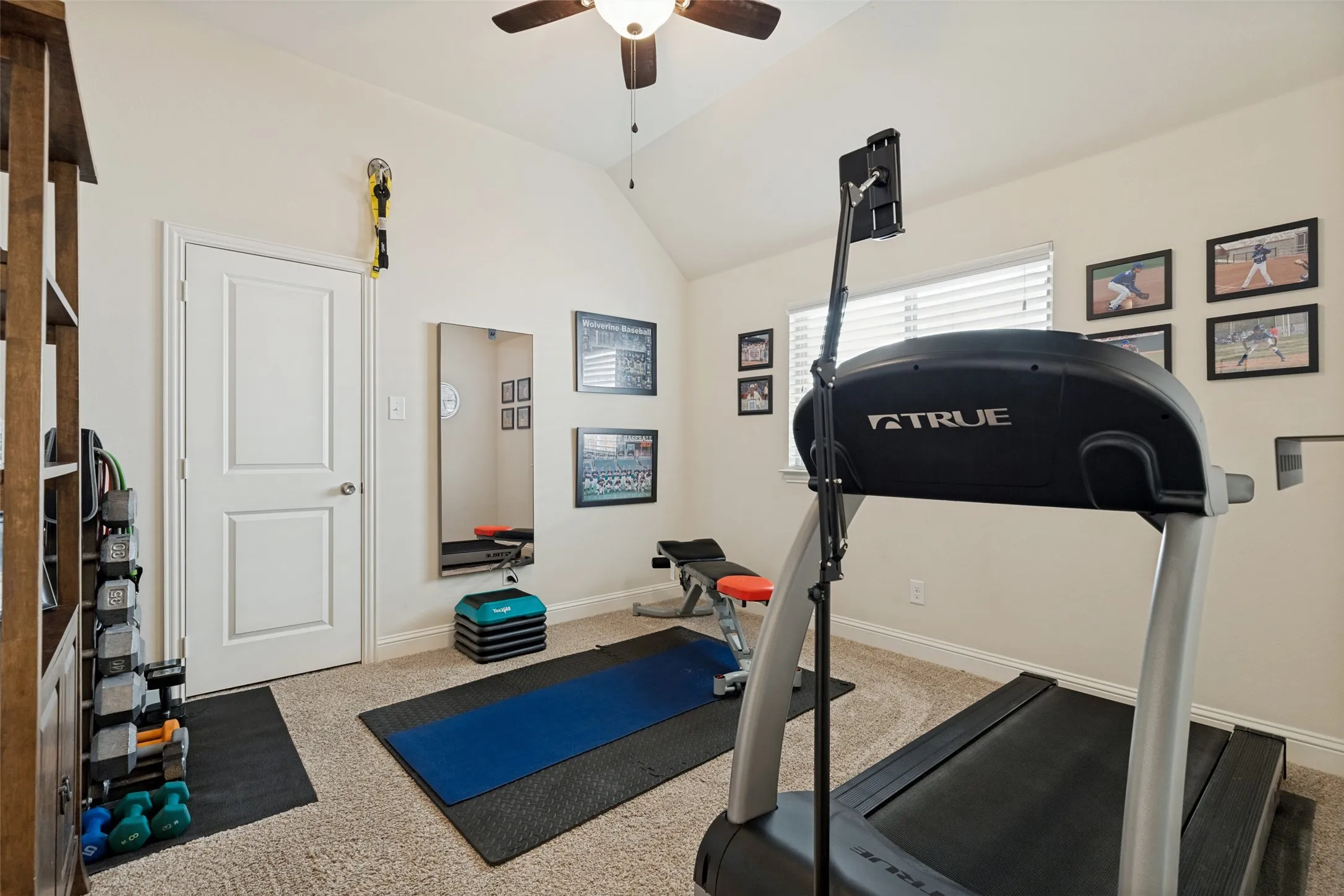 Single Family Residence For Sale in Collin County , 4309 Switchgrass Street, Celina, Texas 75009, 4 Bedroom, 3 Bathroom, 3 Garage spaces, 2,672 Sqft, built in 2016, mls#21355436, Real Estate Agent in Celina, Homes For Sale in Collin county, Homes For Sale in Celina, Realtor in Celina Texas, Real Estate Brokerage Independent Realty Texas, Luminita Cordes Realtor