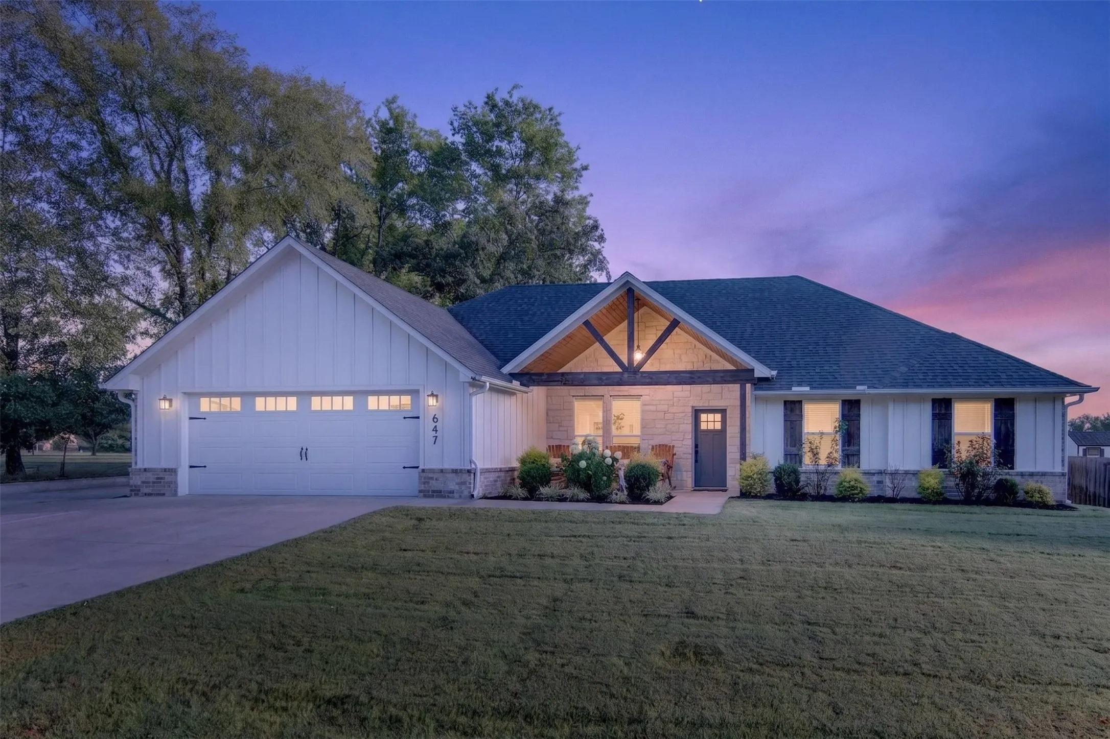 Single Family Residence For Sale in Van Zandt County , 647 Oklahoma Street, Van, Texas 75790, 4 Bedroom, 2 Bathroom, 2 Garage spaces, 1,923 Sqft, built in 2021, Price $440,000, mls#21359403, Real Estate Agent in Van, Homes For Sale in Van Zandt county, Homes For Sale in Van, Realtor in Van Texas, Real Estate Brokerage Independent Realty Texas, Luminita Cordes Realtor