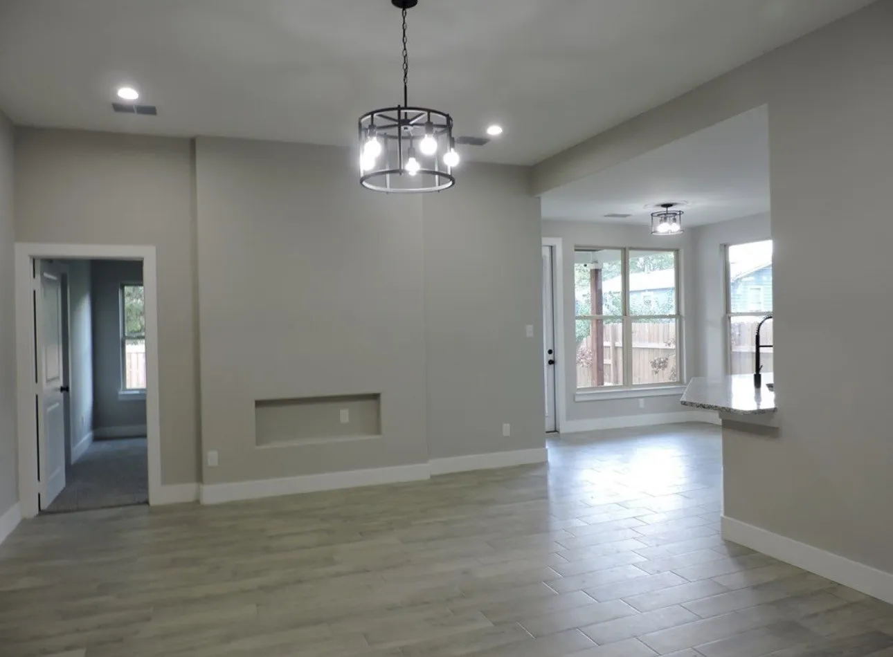 Single Family Residence For Sale in Henderson County , 210 Holiday, Gun Barrel City, Texas 75156, 3 Bedroom, 2 Bathroom, 2 Garage spaces, 1,470 Sqft, built in 2024, mls#21360568, Real Estate Agent in Gun Barrel City, Homes For Sale in Henderson county, Homes For Sale in Gun Barrel City, Realtor in Gun Barrel City Texas, Real Estate Brokerage Independent Realty Texas, Luminita Cordes Realtor