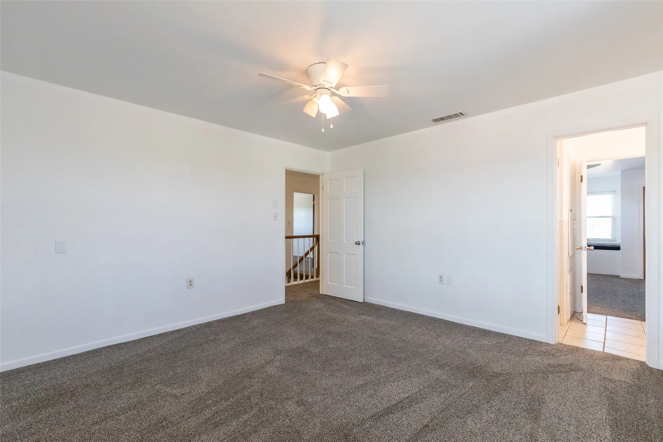 Single Family Residence For Sale in Jones County , 902 Avenue O, Anson, Texas 79501, 3 Bedroom, 3 Bathroom, 2 Garage spaces, 2,519 Sqft, built in 1976, mls#21359912, Real Estate Agent in Anson, Homes For Sale in Jones county, Homes For Sale in Anson, Realtor in Anson Texas, Real Estate Brokerage Independent Realty Texas, Luminita Cordes Realtor