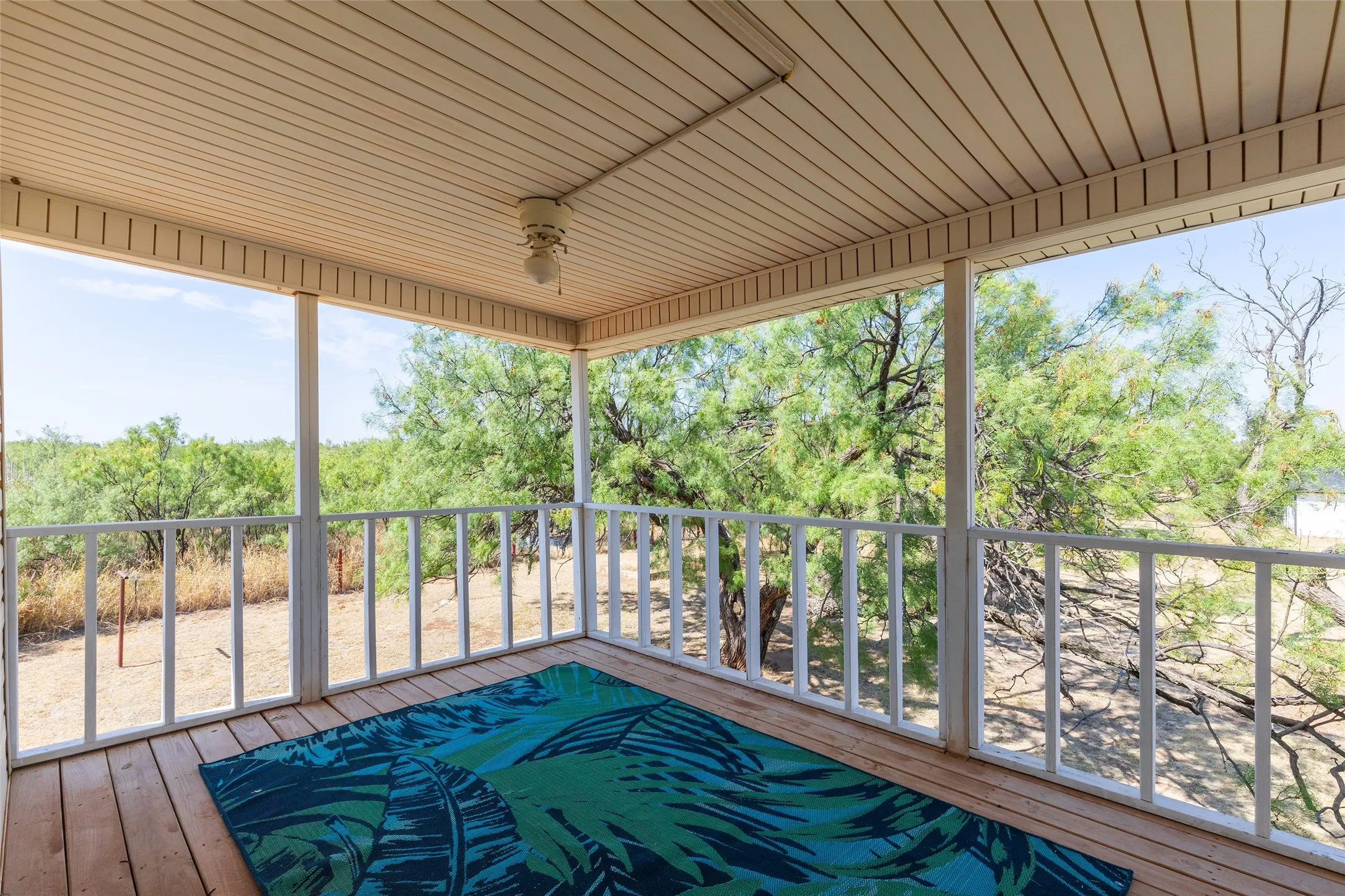 Single Family Residence For Sale in Jones County , 902 Avenue O, Anson, Texas 79501, 3 Bedroom, 3 Bathroom, 2 Garage spaces, 2,519 Sqft, built in 1976, mls#21359912, Real Estate Agent in Anson, Homes For Sale in Jones county, Homes For Sale in Anson, Realtor in Anson Texas, Real Estate Brokerage Independent Realty Texas, Luminita Cordes Realtor