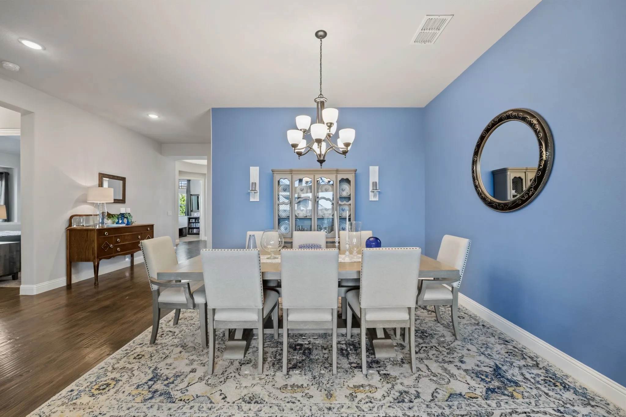 Single Family Residence For Sale in Kaufman County , 2115 Devonblue Drive, Forney, Texas 75126, 4 Bedroom, 3 Bathroom, 3 Garage spaces, 2,734 Sqft, built in 2020, mls#21360515, Real Estate Agent in Forney, Homes For Sale in Kaufman county, Homes For Sale in Forney, Realtor in Forney Texas, Real Estate Brokerage Independent Realty Texas, Luminita Cordes Realtor