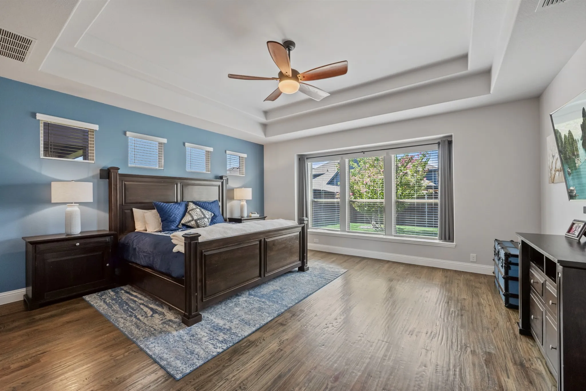 Single Family Residence For Sale in Kaufman County , 2115 Devonblue Drive, Forney, Texas 75126, 4 Bedroom, 3 Bathroom, 3 Garage spaces, 2,734 Sqft, built in 2020, mls#21360515, Real Estate Agent in Forney, Homes For Sale in Kaufman county, Homes For Sale in Forney, Realtor in Forney Texas, Real Estate Brokerage Independent Realty Texas, Luminita Cordes Realtor