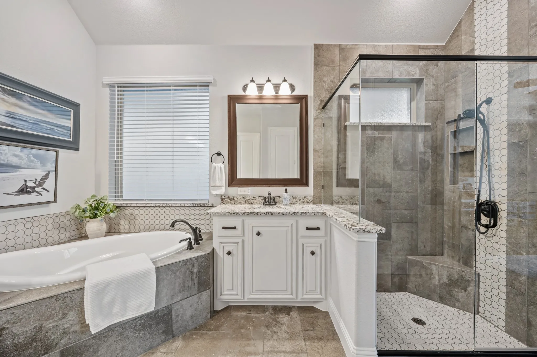 Single Family Residence For Sale in Kaufman County , 2115 Devonblue Drive, Forney, Texas 75126, 4 Bedroom, 3 Bathroom, 3 Garage spaces, 2,734 Sqft, built in 2020, mls#21360515, Real Estate Agent in Forney, Homes For Sale in Kaufman county, Homes For Sale in Forney, Realtor in Forney Texas, Real Estate Brokerage Independent Realty Texas, Luminita Cordes Realtor