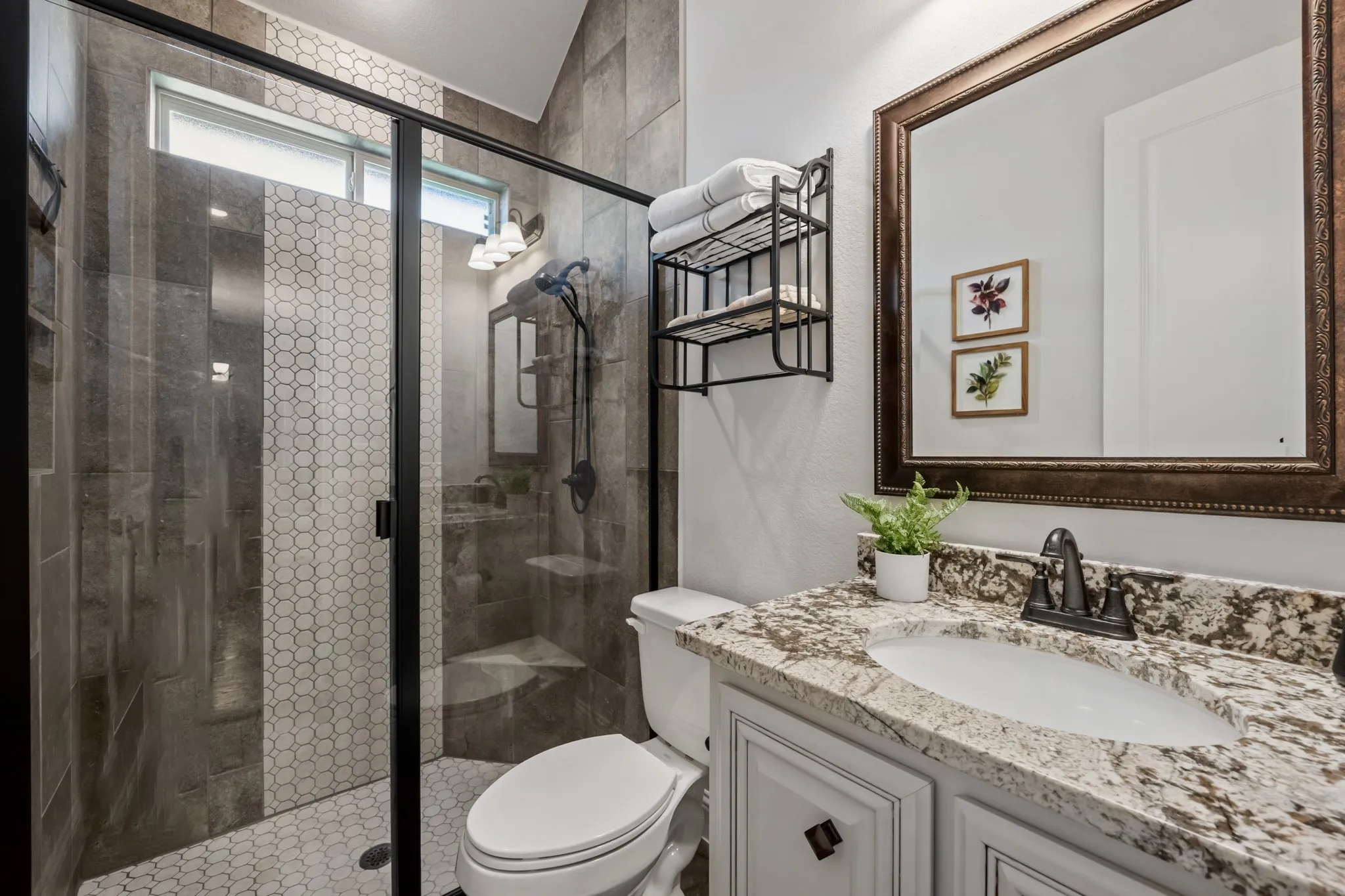 Single Family Residence For Sale in Kaufman County , 2115 Devonblue Drive, Forney, Texas 75126, 4 Bedroom, 3 Bathroom, 3 Garage spaces, 2,734 Sqft, built in 2020, mls#21360515, Real Estate Agent in Forney, Homes For Sale in Kaufman county, Homes For Sale in Forney, Realtor in Forney Texas, Real Estate Brokerage Independent Realty Texas, Luminita Cordes Realtor