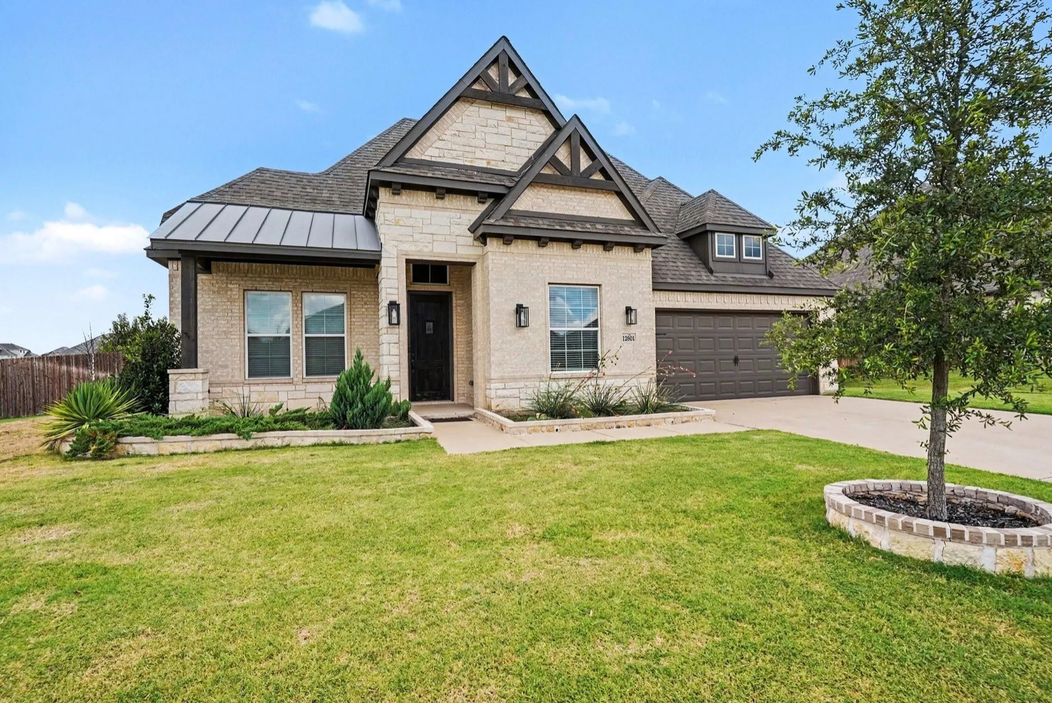 Example new construction homes built next door