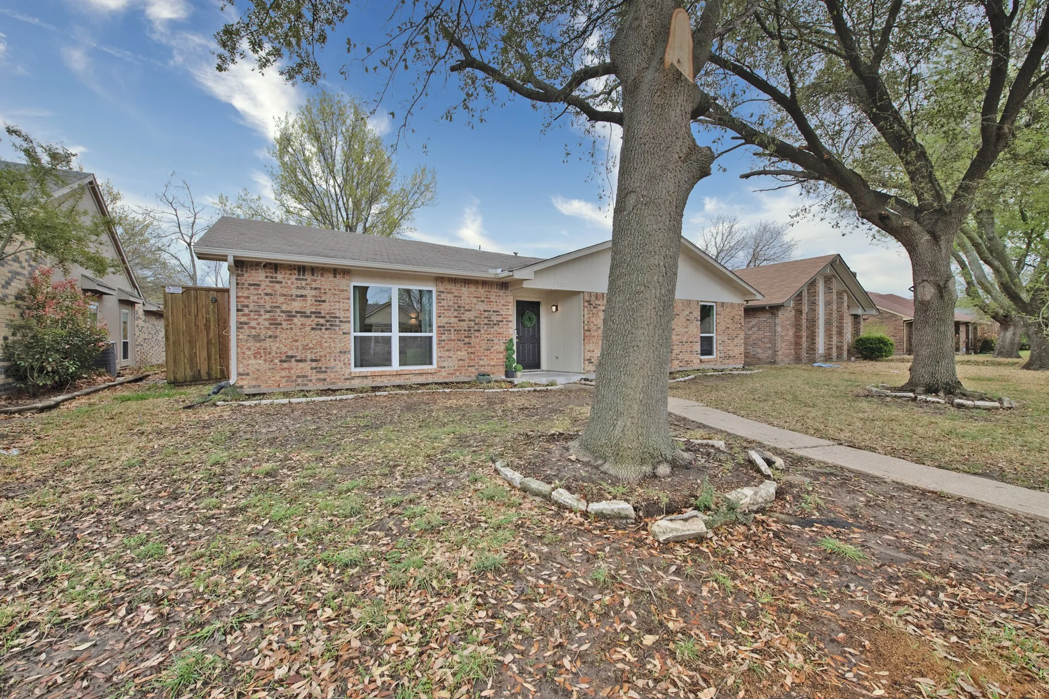Single Family Residence For Rent in Rockwall County , 9322 Shipman Street, Rowlett, Texas 75088, 4 Bedroom, 2 Bathroom, 2 Garage spaces, 2,145 Sqft, built in 1985, mls#21360596, Real Estate Agent in Rowlett, Homes For Rent in Rockwall county, Homes For Rent in Rowlett, Realtor in Rowlett Texas, Real Estate Brokerage Independent Realty Texas, Luminita Cordes Realtor