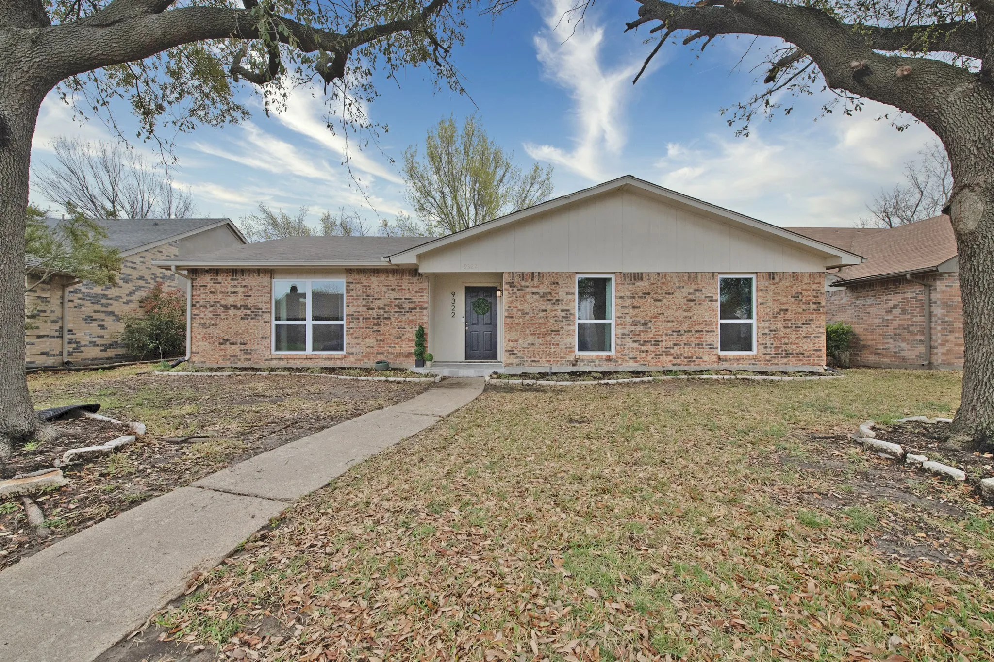 Single Family Residence For Rent in Rockwall County , 9322 Shipman Street, Rowlett, Texas 75088, 4 Bedroom, 2 Bathroom, 2 Garage spaces, 2,145 Sqft, built in 1985, mls#21360596, Real Estate Agent in Rowlett, Homes For Rent in Rockwall county, Homes For Rent in Rowlett, Realtor in Rowlett Texas, Real Estate Brokerage Independent Realty Texas, Luminita Cordes Realtor