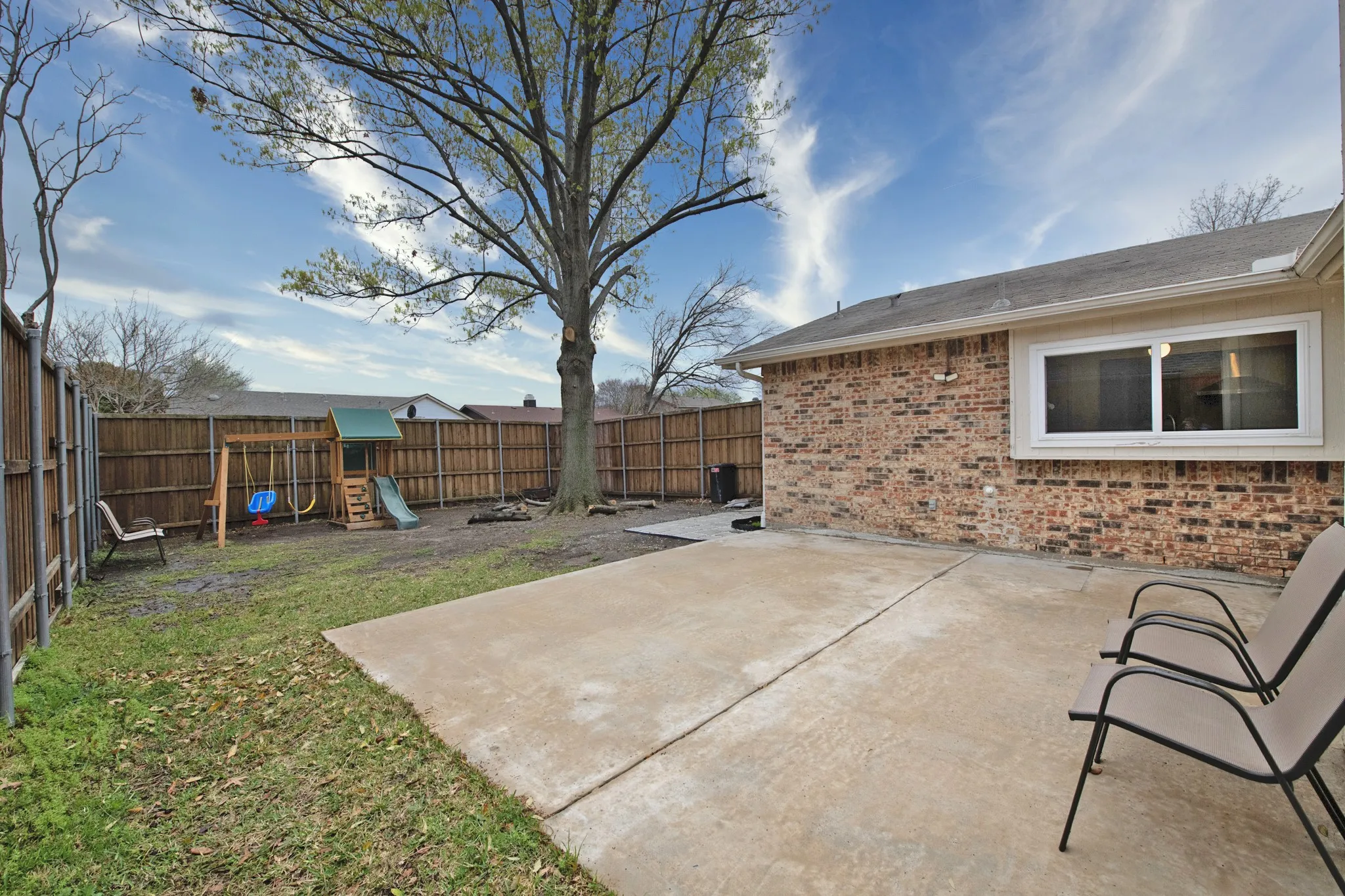 Single Family Residence For Rent in Rockwall County , 9322 Shipman Street, Rowlett, Texas 75088, 4 Bedroom, 2 Bathroom, 2 Garage spaces, 2,145 Sqft, built in 1985, mls#21360596, Real Estate Agent in Rowlett, Homes For Rent in Rockwall county, Homes For Rent in Rowlett, Realtor in Rowlett Texas, Real Estate Brokerage Independent Realty Texas, Luminita Cordes Realtor