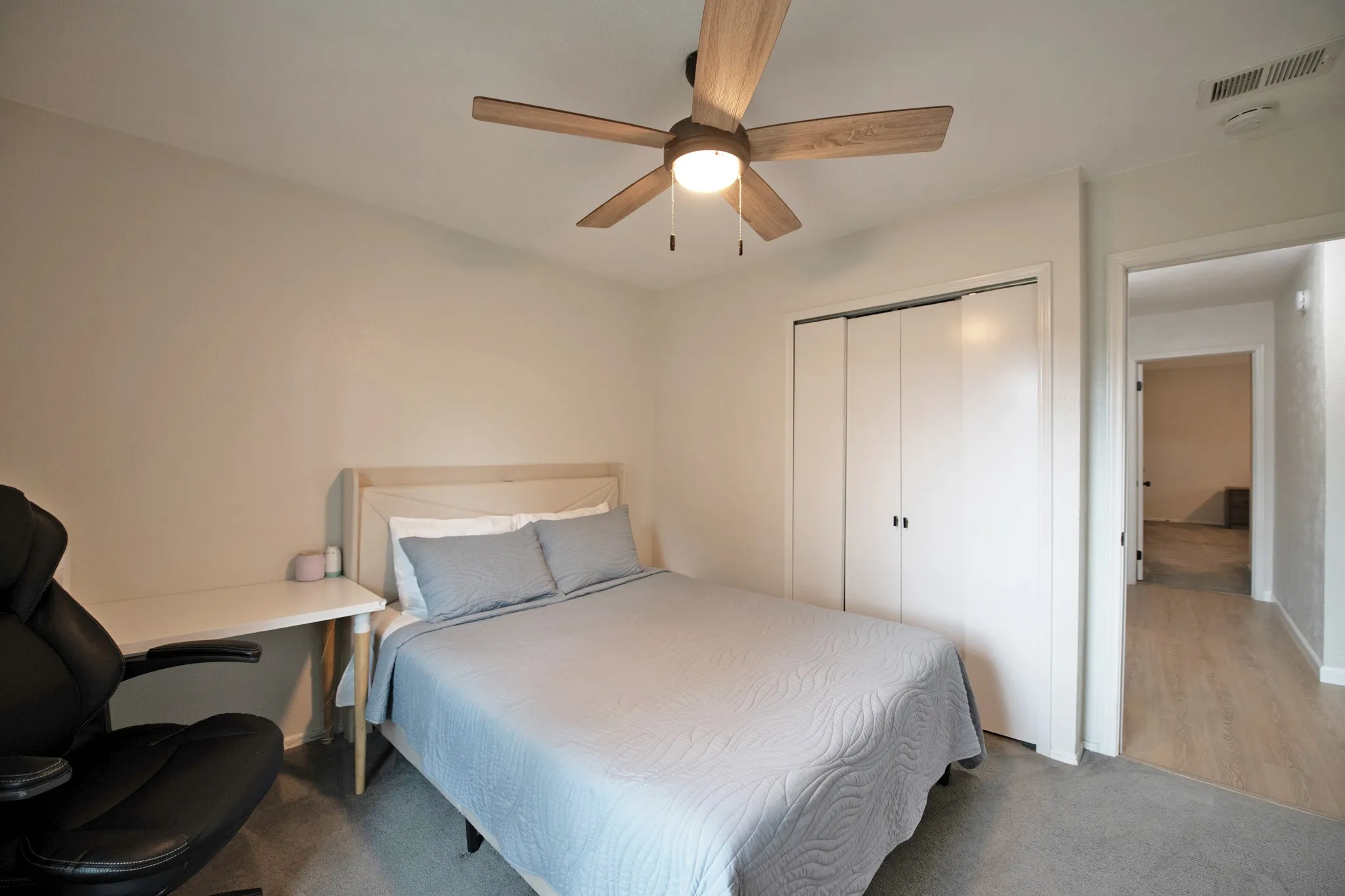 Single Family Residence For Rent in Rockwall County , 9322 Shipman Street, Rowlett, Texas 75088, 4 Bedroom, 2 Bathroom, 2 Garage spaces, 2,145 Sqft, built in 1985, mls#21360596, Real Estate Agent in Rowlett, Homes For Rent in Rockwall county, Homes For Rent in Rowlett, Realtor in Rowlett Texas, Real Estate Brokerage Independent Realty Texas, Luminita Cordes Realtor