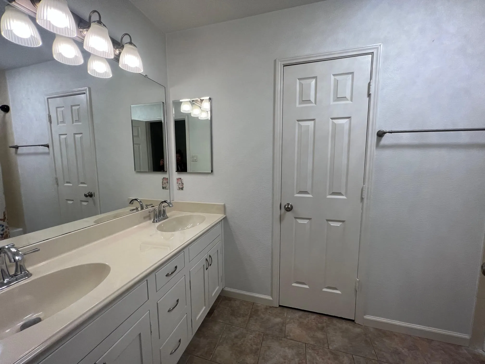 Single Family Residence For Rent in Collin County , 1008 Charter Oak Street, Allen, Texas 75002, 5 Bedroom, 2 Bathroom, 2 Garage spaces, 1,953 Sqft, built in 1988, mls#21359542, Real Estate Agent in Allen, Homes For Rent in Collin county, Homes For Rent in Allen, Realtor in Allen Texas, Real Estate Brokerage Independent Realty Texas, Luminita Cordes Realtor
