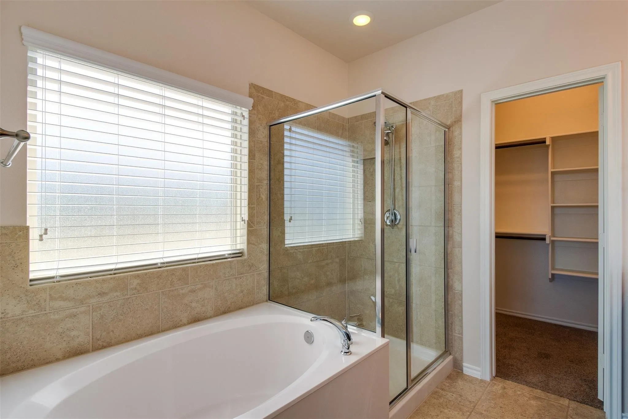 Single Family Residence For Rent in Denton County , 4813 Wasatch Drive, Denton, Texas 76208, 3 Bedroom, 2 Bathroom, 2 Garage spaces, 1,510 Sqft, built in 2015, mls#21360388, Real Estate Agent in Denton, Homes For Rent in Denton county, Homes For Rent in Denton, Realtor in Denton Texas, Real Estate Brokerage Independent Realty Texas, Luminita Cordes Realtor