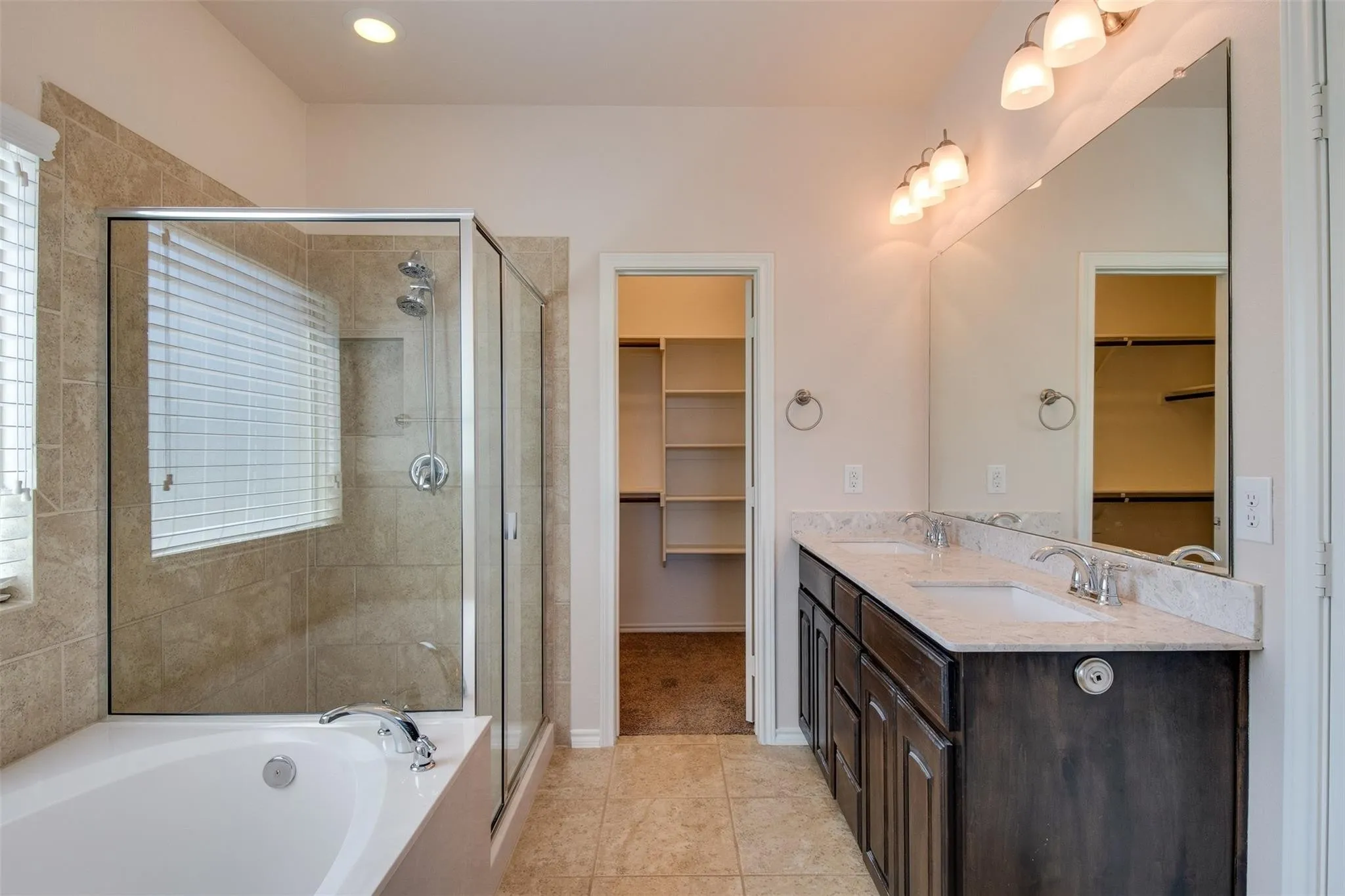 Single Family Residence For Rent in Denton County , 4813 Wasatch Drive, Denton, Texas 76208, 3 Bedroom, 2 Bathroom, 2 Garage spaces, 1,510 Sqft, built in 2015, mls#21360388, Real Estate Agent in Denton, Homes For Rent in Denton county, Homes For Rent in Denton, Realtor in Denton Texas, Real Estate Brokerage Independent Realty Texas, Luminita Cordes Realtor