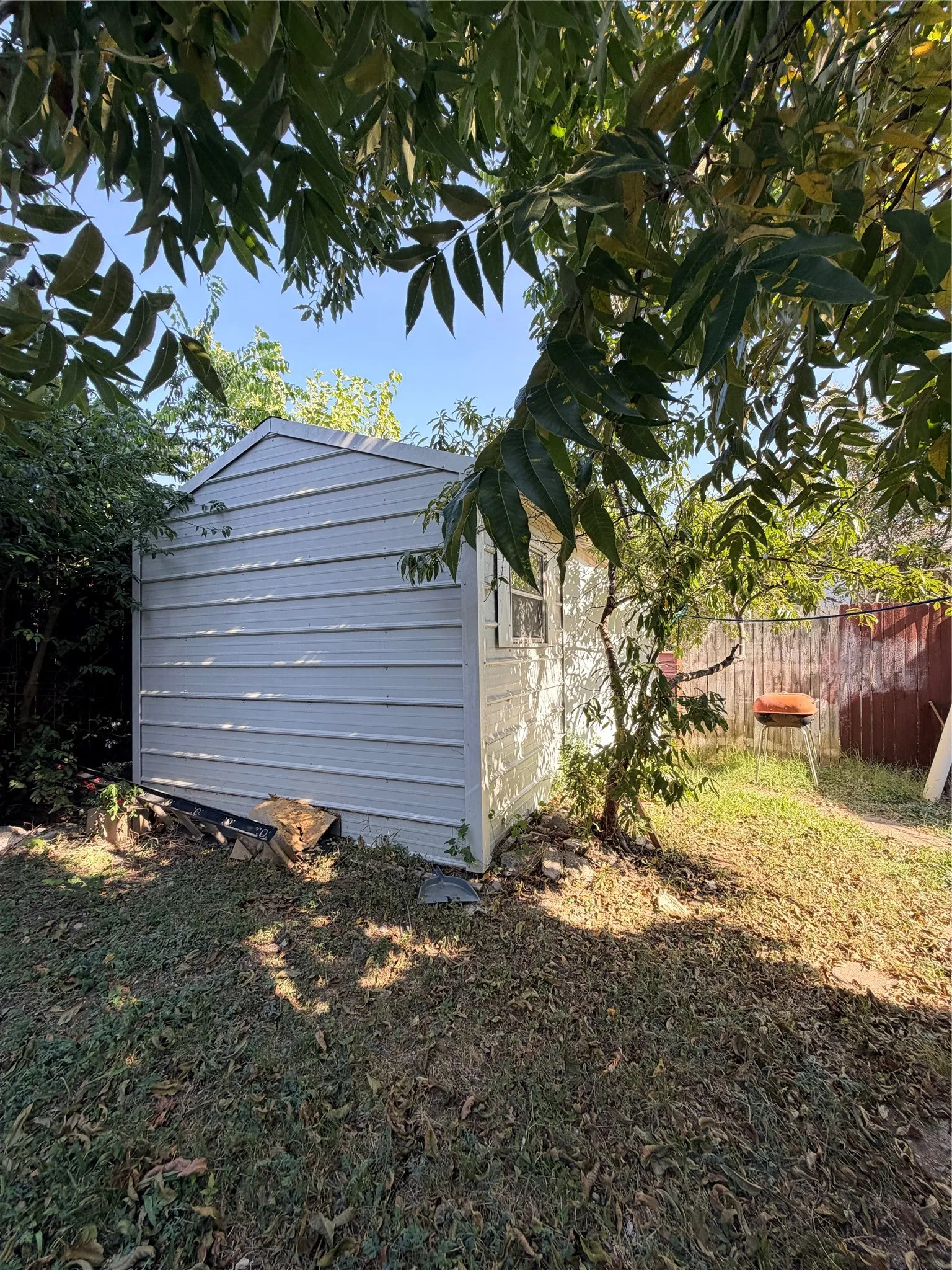 Duplex For Sale in Dallas County , 317 Lansing Street, Dallas, Texas 75203, 4 Bedroom, 4 Bathroom, 2 Garage spaces, 0 Sqft, built in 1949, mls#21360216, Real Estate Agent in Dallas, Homes For Sale in Dallas county, Homes For Sale in Dallas, Realtor in Dallas Texas, Real Estate Brokerage Independent Realty Texas, Luminita Cordes Realtor