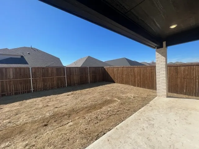 Single Family Residence For Rent in Collin County , 366 Waters Ridge Drive, Lavon, Texas 75166, 5 Bedroom, 4 Bathroom, 2 Garage spaces, 2,937 Sqft, built in 2023, Price $3,750, mls#21359529, Real Estate Agent in Lavon, Homes For Rent in Collin county, Homes For Rent in Lavon, Realtor in Lavon Texas, Real Estate Brokerage Independent Realty Texas, Luminita Cordes Realtor