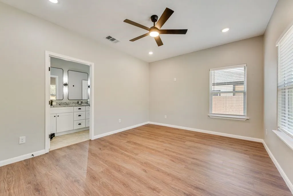 Single Family Residence For Sale in Tarrant County , 2512 Sheraton Drive, Fort Worth, Texas 76105, 3 Bedroom, 2 Bathroom, 2 Garage spaces, 1,513 Sqft, built in 2025, mls#21360613, Real Estate Agent in Fort Worth, Homes For Sale in Tarrant county, Homes For Sale in Fort Worth, Realtor in Fort Worth Texas, Real Estate Brokerage Independent Realty Texas, Luminita Cordes Realtor