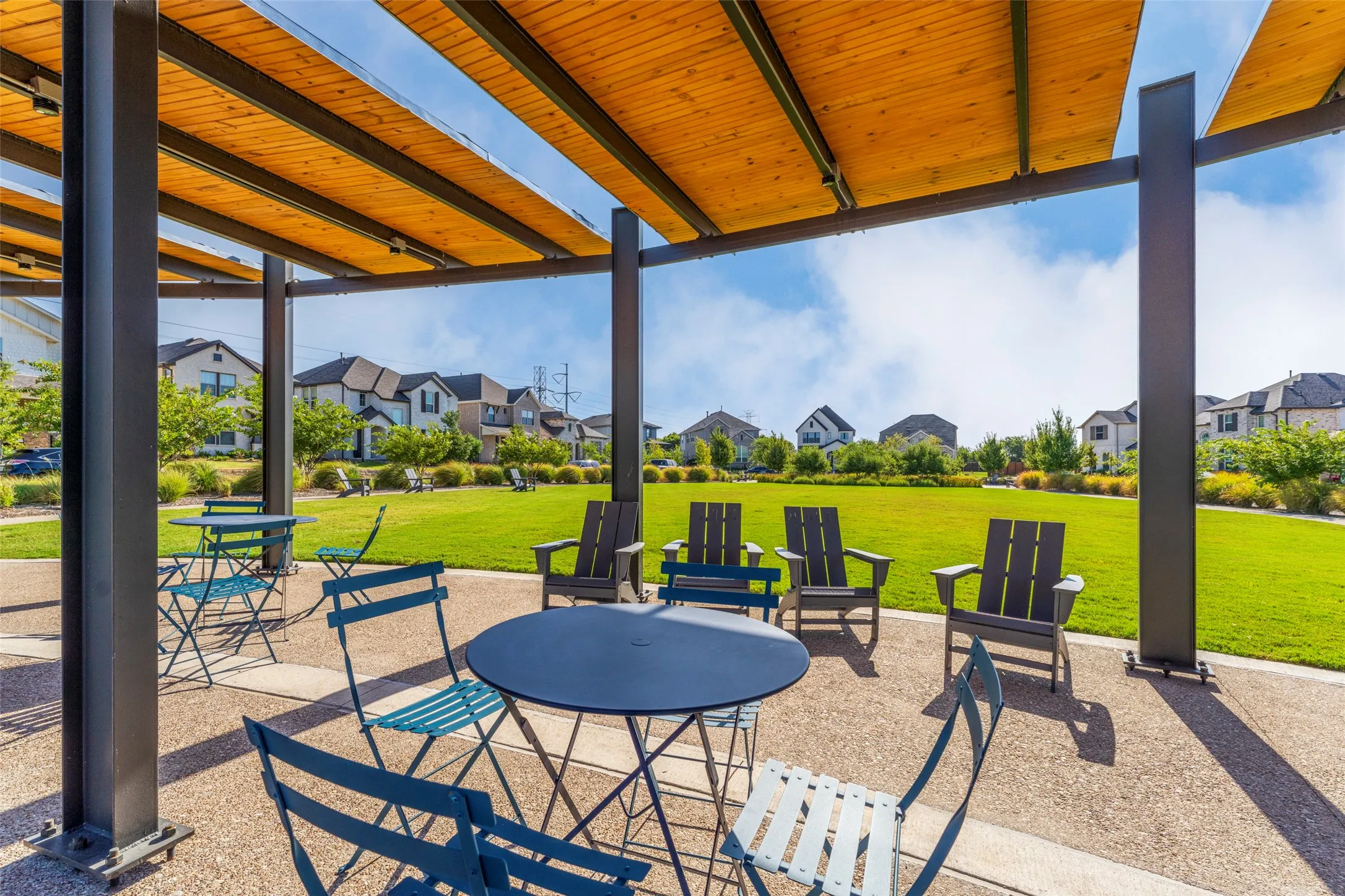 Single Family Residence For Sale in Tarrant County , 905 Carnation Drive, Crowley, Texas 76036, 3 Bedroom, 3 Bathroom, 2 Garage spaces, 1,904 Sqft, built in 2025, mls#21356700, Real Estate Agent in Crowley, Homes For Sale in Tarrant county, Homes For Sale in Crowley, Realtor in Crowley Texas, Real Estate Brokerage Independent Realty Texas, Luminita Cordes Realtor