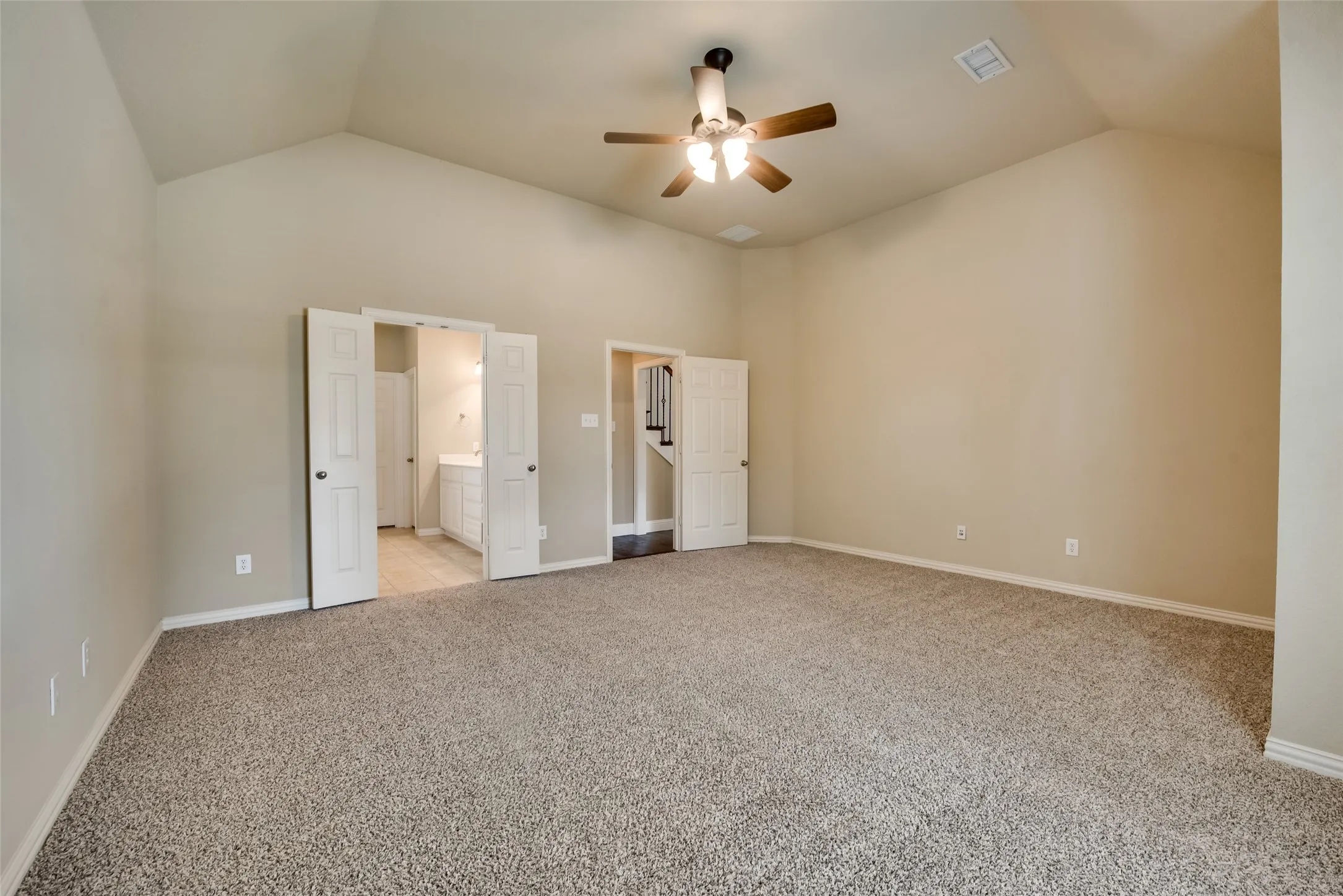 Single Family Residence For Rent in Collin County , 6072 Wallis Drive, Frisco, Texas 75033, 5 Bedroom, 4 Bathroom, 2 Garage spaces, 3,387 Sqft, built in 2005, mls#21358832, Real Estate Agent in Frisco, Homes For Rent in Collin county, Homes For Rent in Frisco, Realtor in Frisco Texas, Real Estate Brokerage Independent Realty Texas, Luminita Cordes Realtor