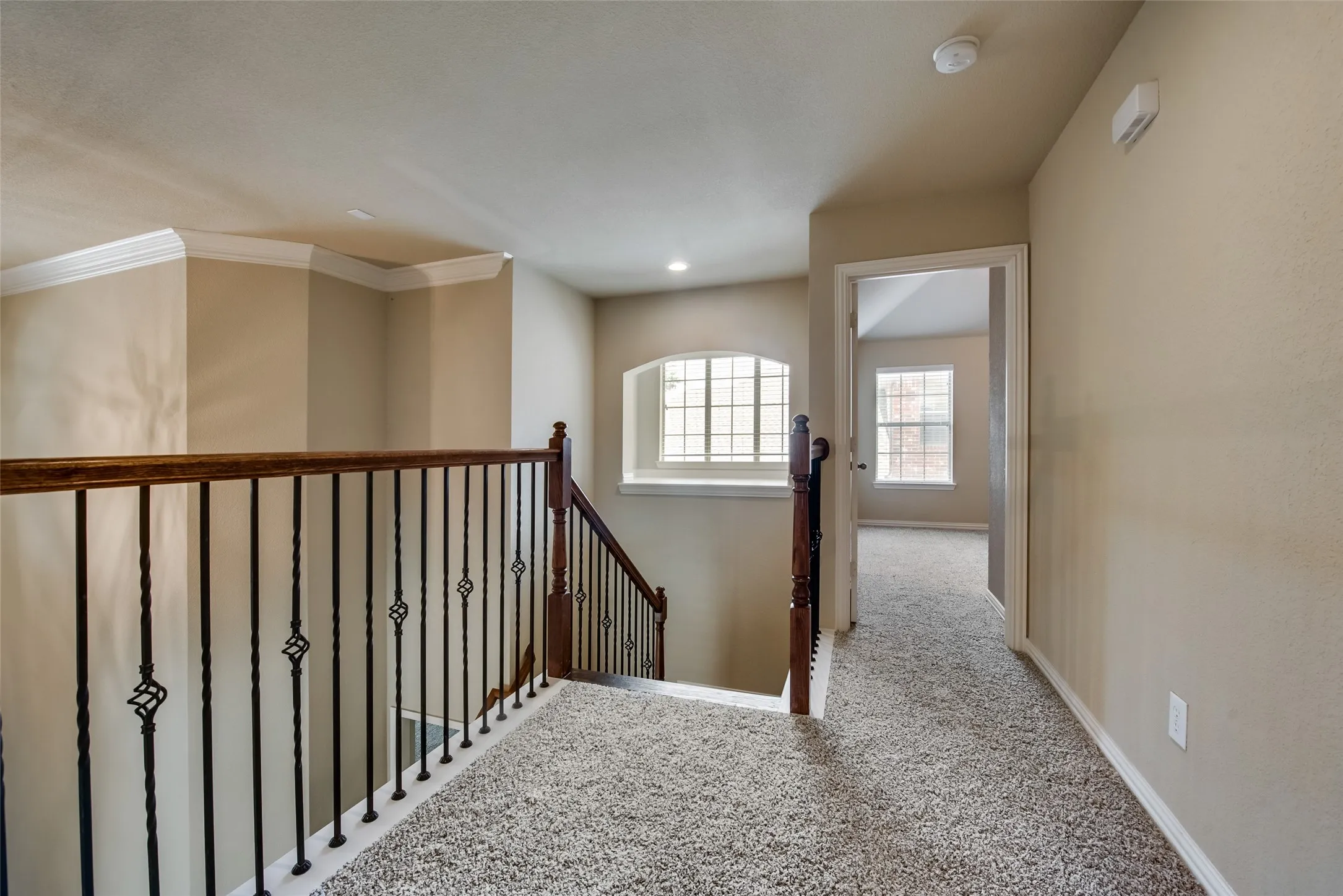 Single Family Residence For Rent in Collin County , 6072 Wallis Drive, Frisco, Texas 75033, 5 Bedroom, 4 Bathroom, 2 Garage spaces, 3,387 Sqft, built in 2005, mls#21358832, Real Estate Agent in Frisco, Homes For Rent in Collin county, Homes For Rent in Frisco, Realtor in Frisco Texas, Real Estate Brokerage Independent Realty Texas, Luminita Cordes Realtor