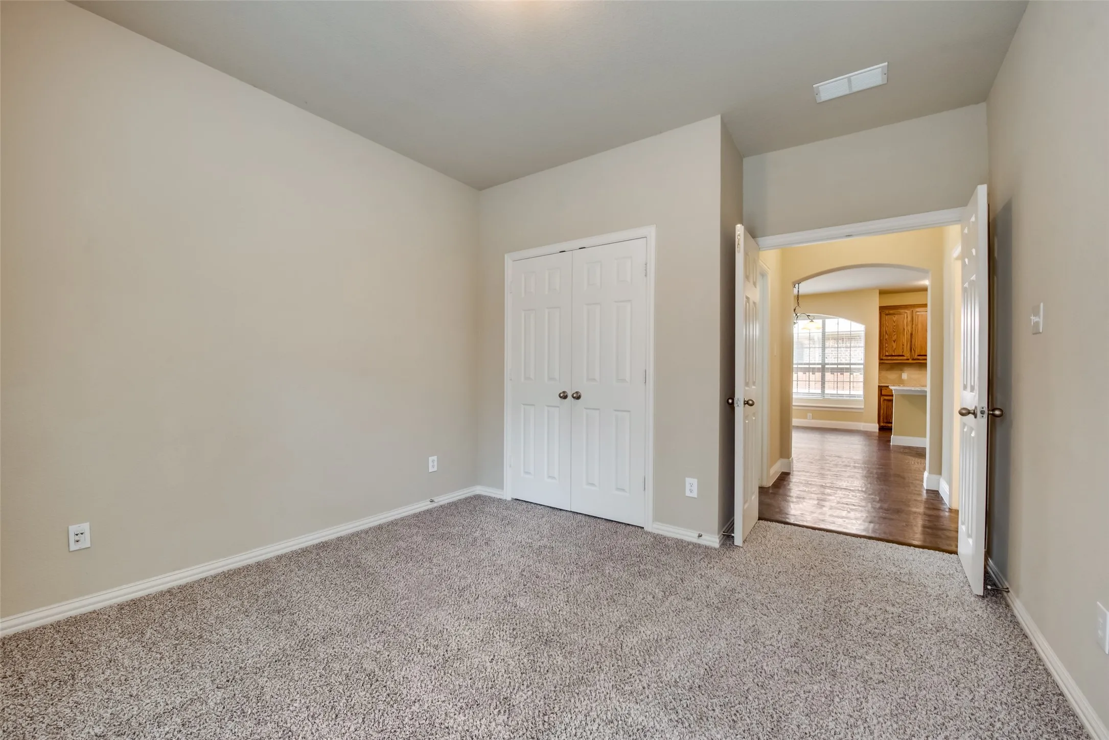 Single Family Residence For Rent in Collin County , 6072 Wallis Drive, Frisco, Texas 75033, 5 Bedroom, 4 Bathroom, 2 Garage spaces, 3,387 Sqft, built in 2005, mls#21358832, Real Estate Agent in Frisco, Homes For Rent in Collin county, Homes For Rent in Frisco, Realtor in Frisco Texas, Real Estate Brokerage Independent Realty Texas, Luminita Cordes Realtor