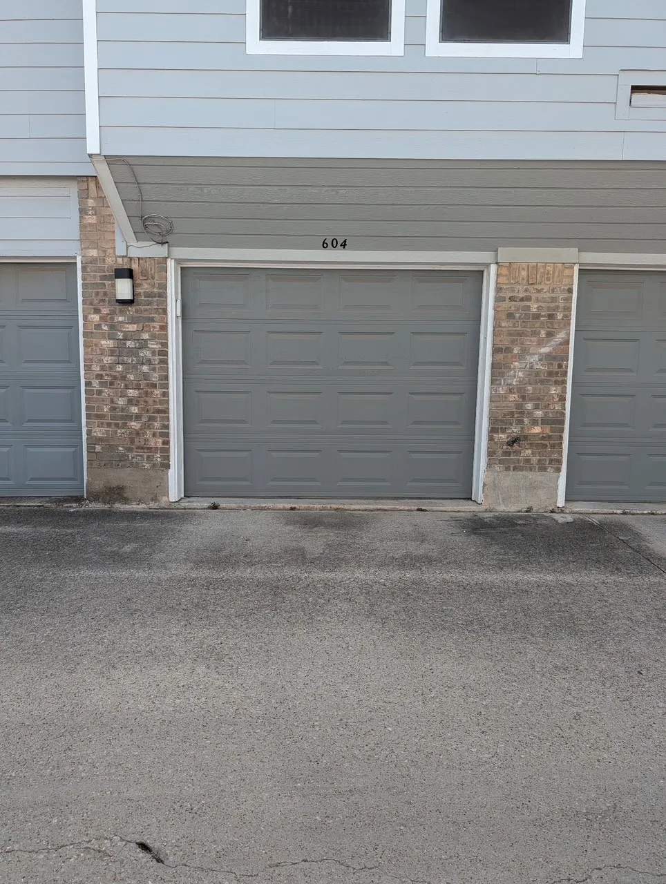 Condominium For Sale in Collin County , 17490 Meandering Way 604, Dallas, Texas 75252, 2 Bedroom, 1 Bathroom, 1 Garage spaces, 877 Sqft, built in 1983, mls#21350873, Real Estate Agent in Dallas, Homes For Sale in Collin county, Homes For Sale in Dallas, Realtor in Dallas Texas, Real Estate Brokerage Independent Realty Texas, Luminita Cordes Realtor