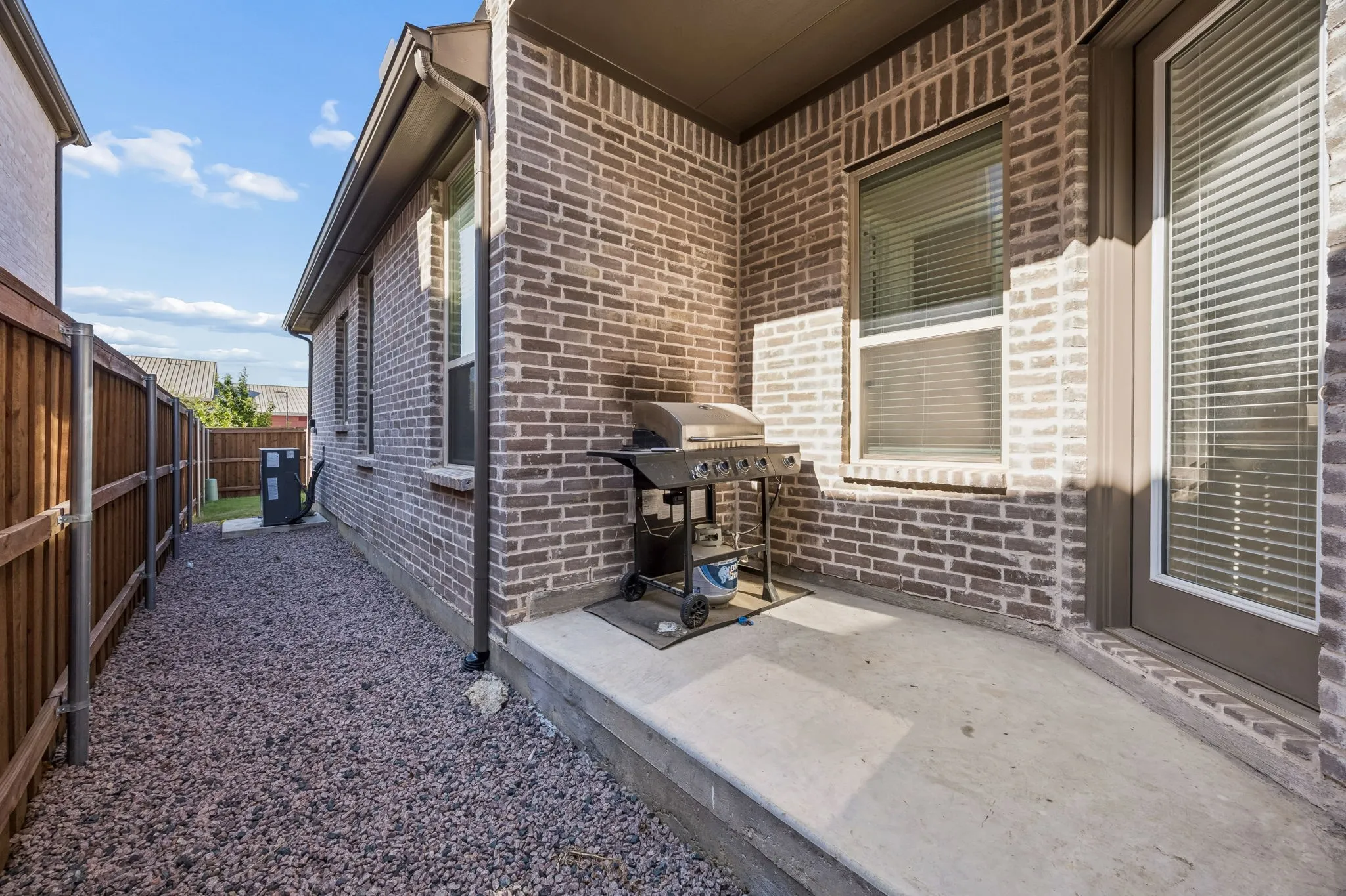 Townhouse For Rent in Collin County , 2624 Fiddler Way, Mc Kinney, Texas 75071, 3 Bedroom, 3 Bathroom, 2 Garage spaces, 1,836 Sqft, built in 2023, Price $2,950, mls#21350816, Real Estate Agent in Mc Kinney, Homes For Rent in Collin county, Homes For Rent in Mc Kinney, Realtor in Mc Kinney Texas, Real Estate Brokerage Independent Realty Texas, Luminita Cordes Realtor
