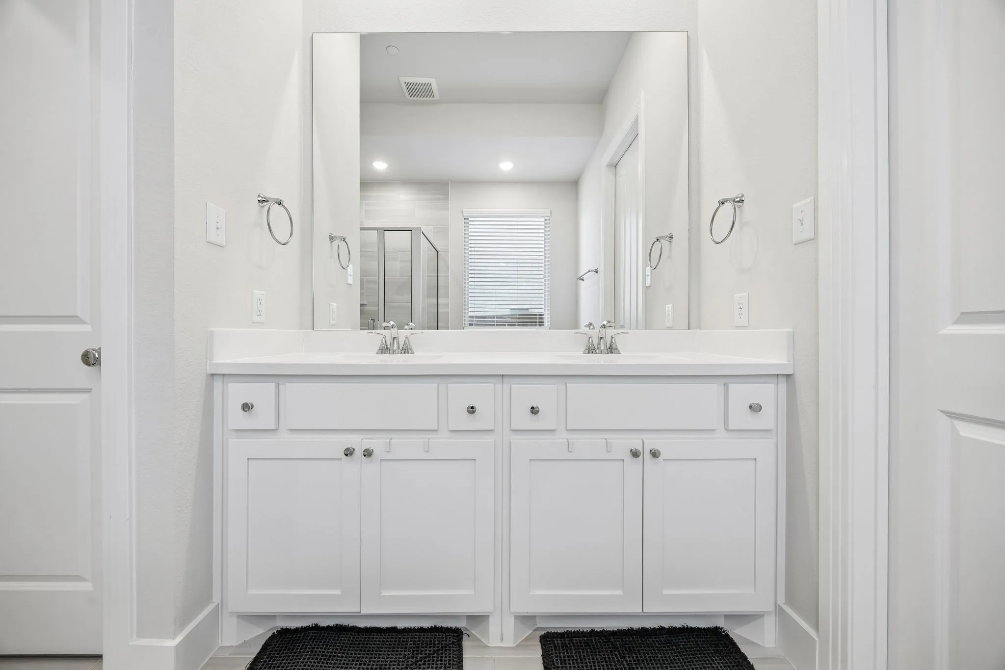 Townhouse For Rent in Collin County , 2624 Fiddler Way, Mc Kinney, Texas 75071, 3 Bedroom, 3 Bathroom, 2 Garage spaces, 1,836 Sqft, built in 2023, Price $2,950, mls#21350816, Real Estate Agent in Mc Kinney, Homes For Rent in Collin county, Homes For Rent in Mc Kinney, Realtor in Mc Kinney Texas, Real Estate Brokerage Independent Realty Texas, Luminita Cordes Realtor