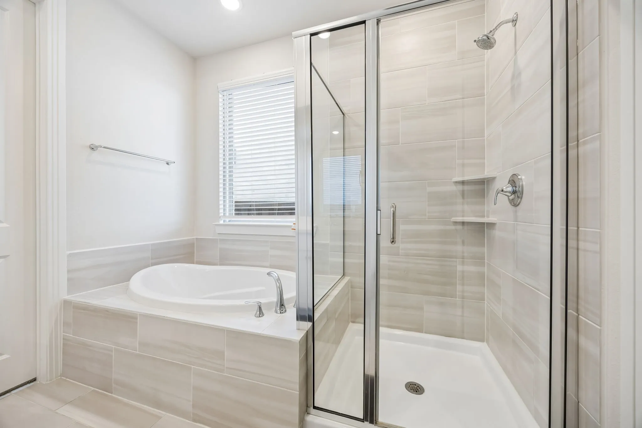 Townhouse For Rent in Collin County , 2624 Fiddler Way, Mc Kinney, Texas 75071, 3 Bedroom, 3 Bathroom, 2 Garage spaces, 1,836 Sqft, built in 2023, Price $2,950, mls#21350816, Real Estate Agent in Mc Kinney, Homes For Rent in Collin county, Homes For Rent in Mc Kinney, Realtor in Mc Kinney Texas, Real Estate Brokerage Independent Realty Texas, Luminita Cordes Realtor