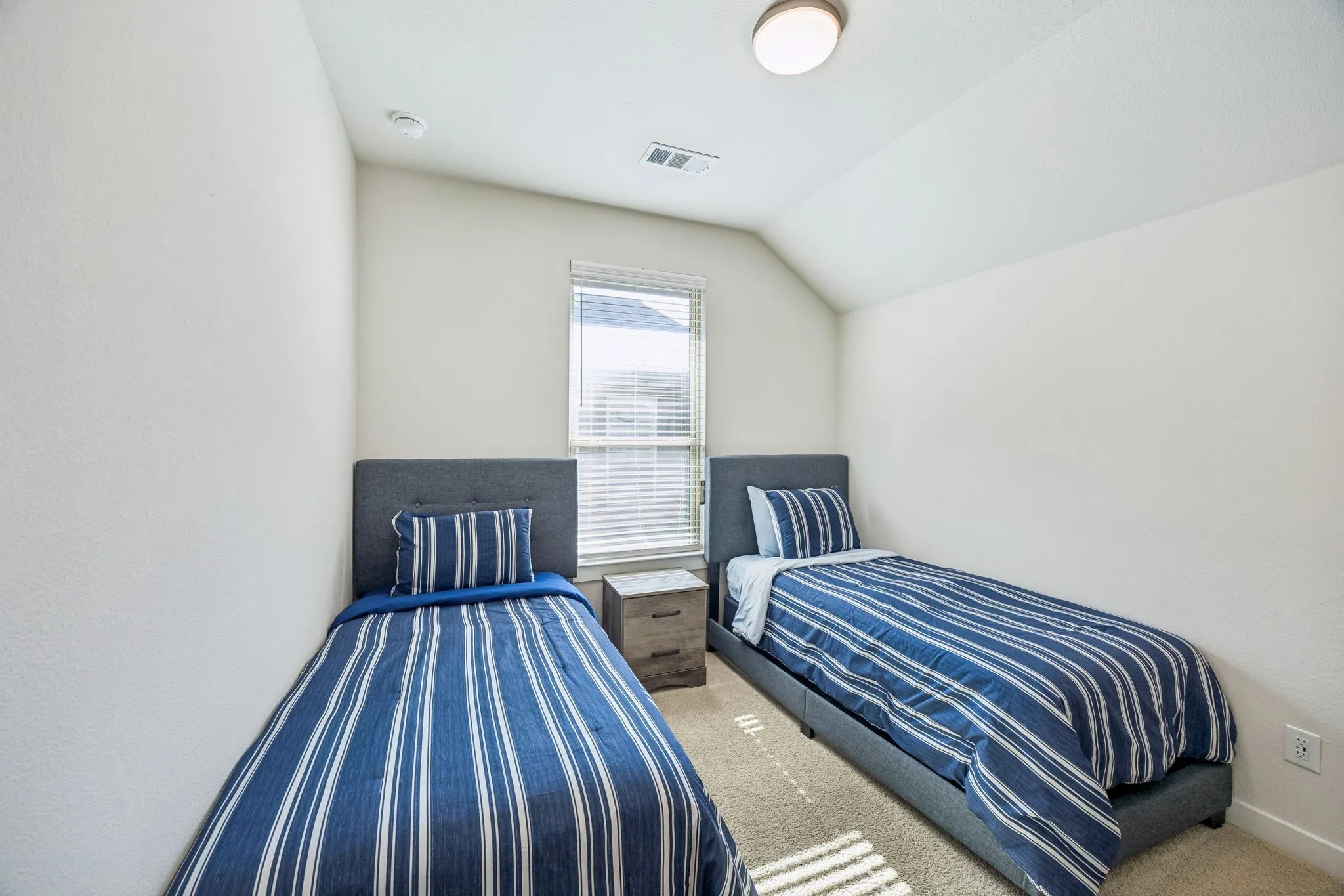Townhouse For Rent in Collin County , 2624 Fiddler Way, Mc Kinney, Texas 75071, 3 Bedroom, 3 Bathroom, 2 Garage spaces, 1,836 Sqft, built in 2023, Price $2,950, mls#21350816, Real Estate Agent in Mc Kinney, Homes For Rent in Collin county, Homes For Rent in Mc Kinney, Realtor in Mc Kinney Texas, Real Estate Brokerage Independent Realty Texas, Luminita Cordes Realtor