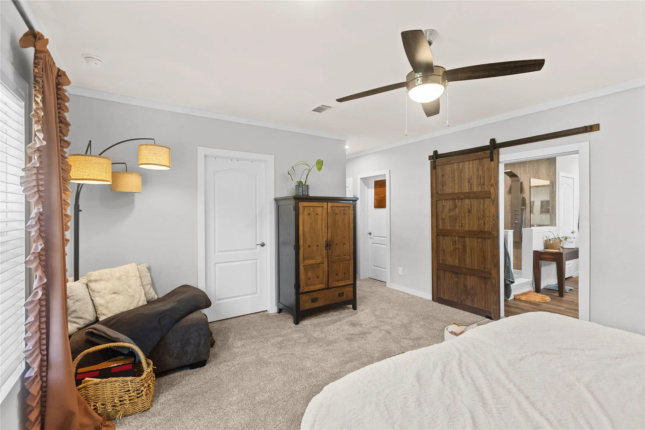 Mobile Home For Rent in Van Zandt County , 645 Vz County Road 4926, Ben Wheeler, Texas 75754, 4 Bedroom, 3 Bathroom, Garage spaces, 2,160 Sqft, built in 2023, Price $2,750, mls#21360607, Real Estate Agent in Ben Wheeler, Homes For Rent in Van Zandt county, Homes For Rent in Ben Wheeler, Realtor in Ben Wheeler Texas, Real Estate Brokerage Independent Realty Texas, Luminita Cordes Realtor
