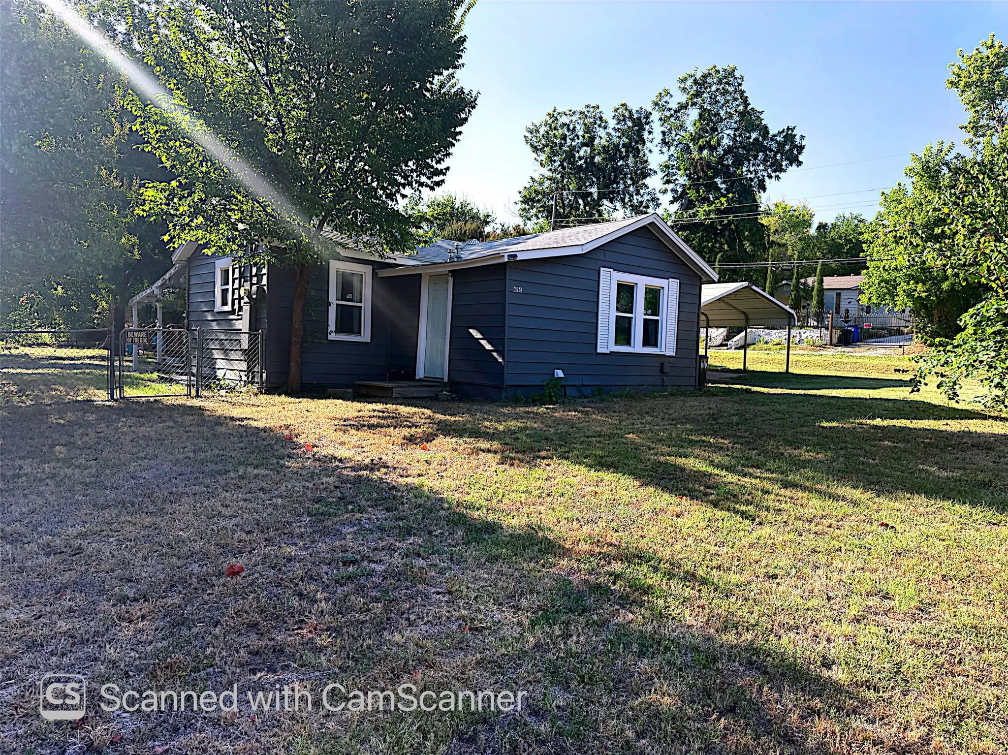Single Family Residence For Sale in Tarrant County , 616 Astoria Avenue, Azle, Texas 76020, 2 Bedroom, 1 Bathroom, Garage spaces, 632 Sqft, built in 1950, mls#21356394, Real Estate Agent in Azle, Homes For Sale in Tarrant county, Homes For Sale in Azle, Realtor in Azle Texas, Real Estate Brokerage Independent Realty Texas, Luminita Cordes Realtor