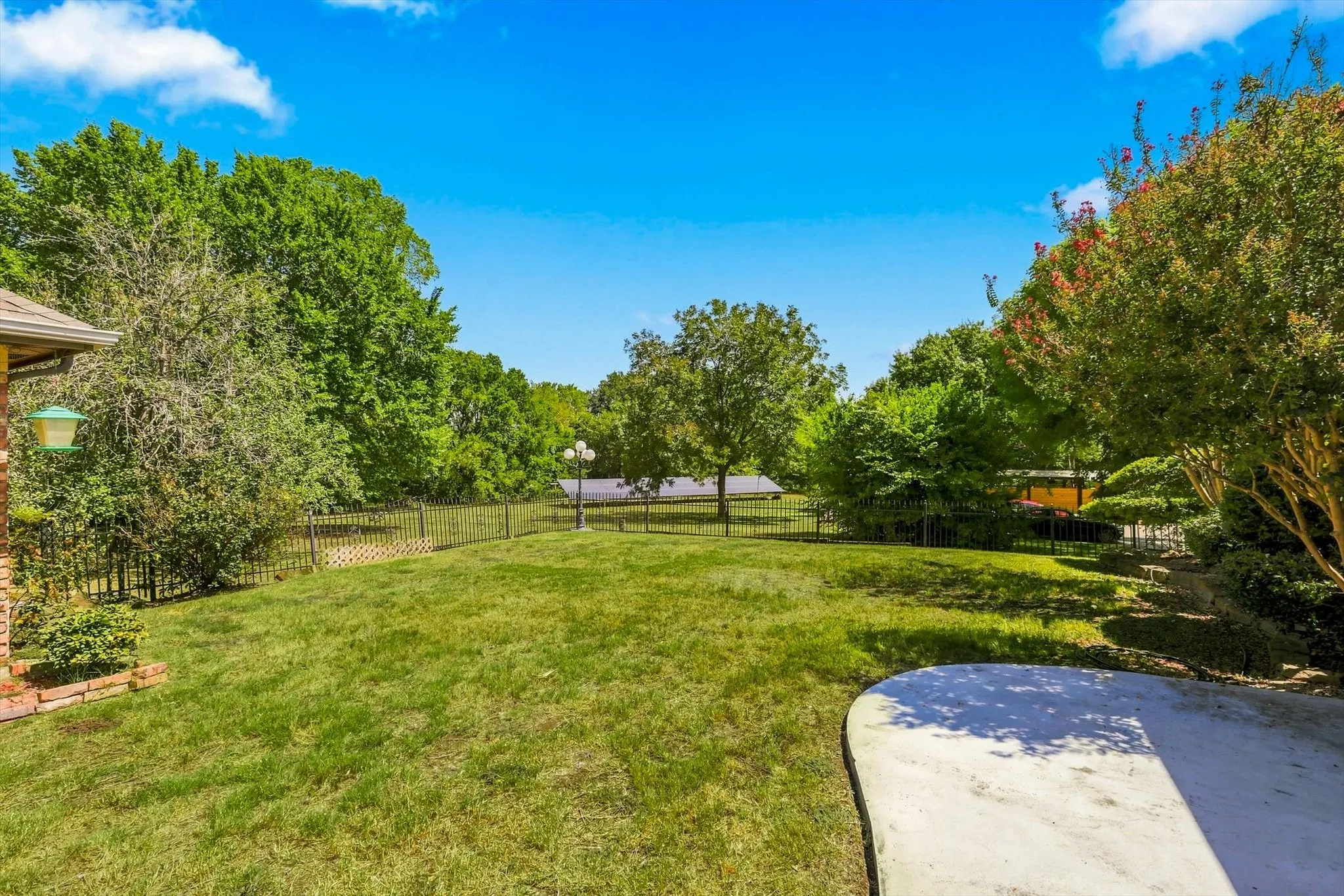 Single Family Residence For Sale in Dallas County , 205 Split Rock Terrace, Ovilla, Texas 75154, 3 Bedroom, 3 Bathroom, 2 Garage spaces, 3,065 Sqft, built in 1984, mls#21353908, Real Estate Agent in Ovilla, Homes For Sale in Dallas county, Homes For Sale in Ovilla, Realtor in Ovilla Texas, Real Estate Brokerage Independent Realty Texas, Luminita Cordes Realtor