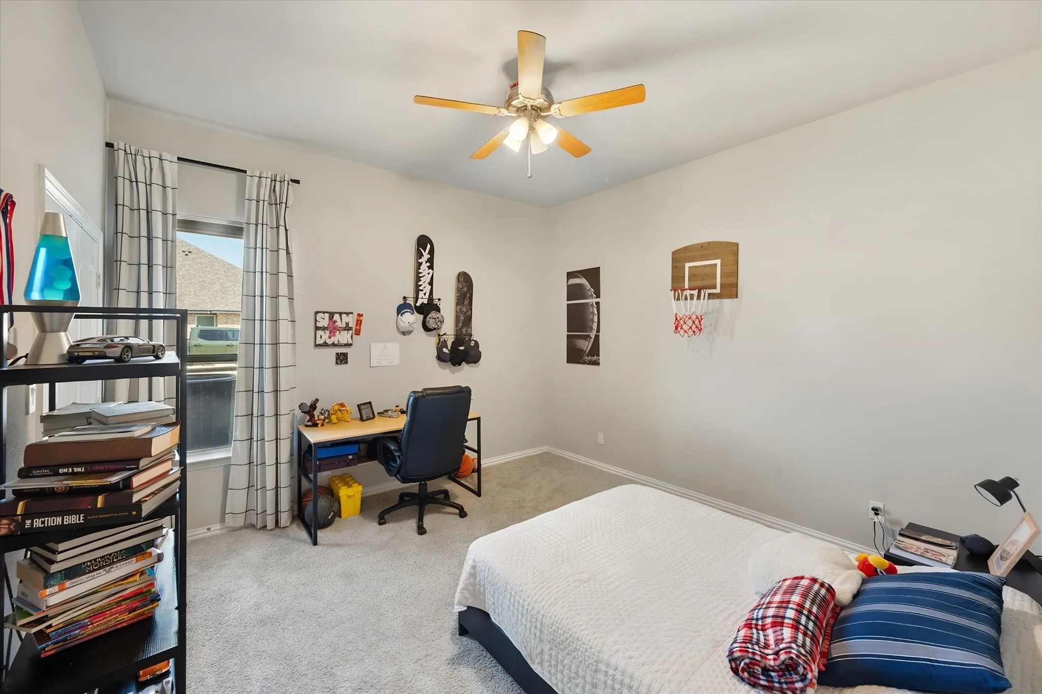 Single Family Residence For Sale in Wise County , 130 Red Cliff Court, Rhome, Texas 76078, 4 Bedroom, 3 Bathroom, 3 Garage spaces, 2,487 Sqft, built in 2023, mls#21359562, Real Estate Agent in Rhome, Homes For Sale in Wise county, Homes For Sale in Rhome, Realtor in Rhome Texas, Real Estate Brokerage Independent Realty Texas, Luminita Cordes Realtor