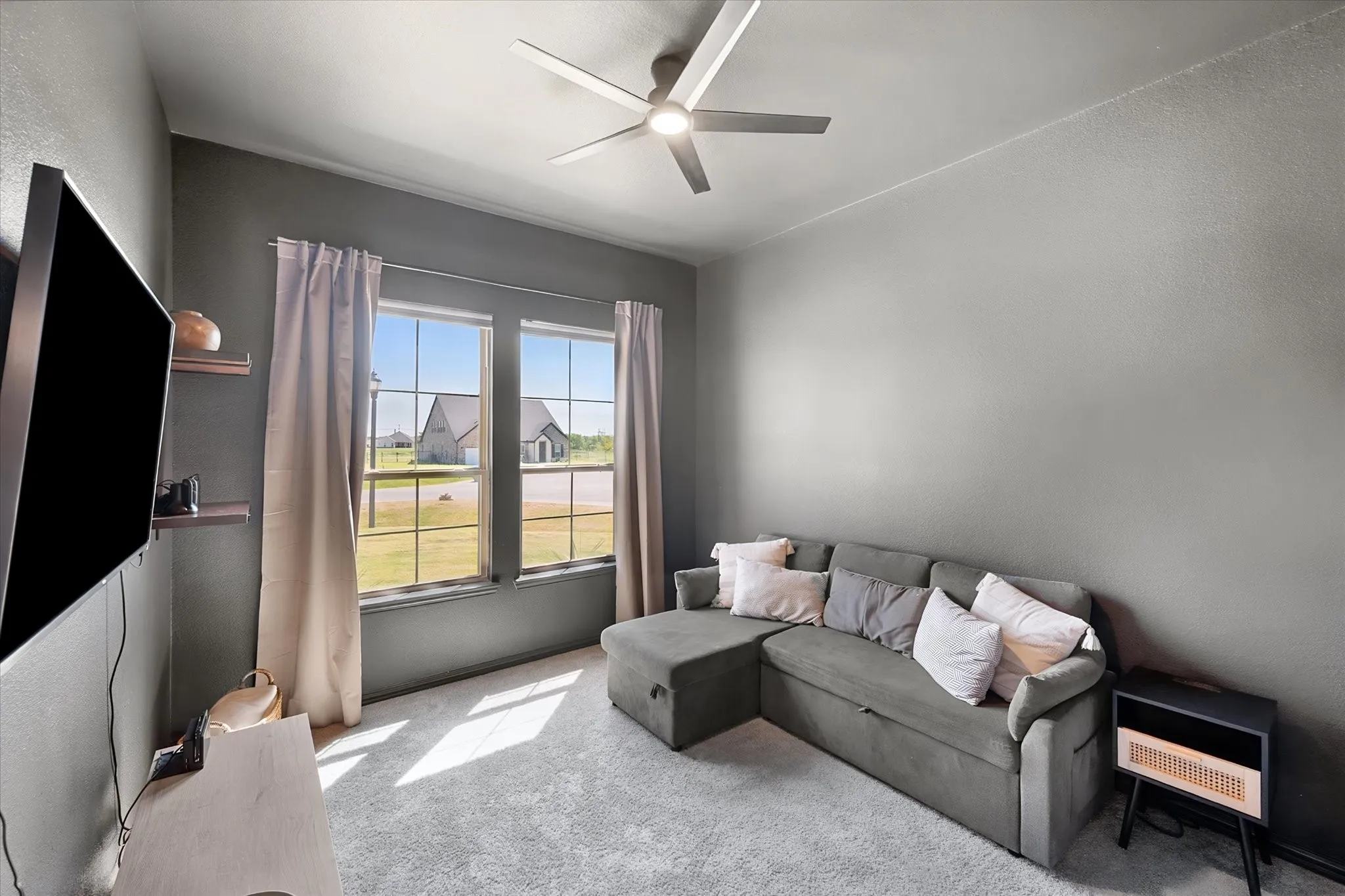 Single Family Residence For Sale in Wise County , 130 Red Cliff Court, Rhome, Texas 76078, 4 Bedroom, 3 Bathroom, 3 Garage spaces, 2,487 Sqft, built in 2023, mls#21359562, Real Estate Agent in Rhome, Homes For Sale in Wise county, Homes For Sale in Rhome, Realtor in Rhome Texas, Real Estate Brokerage Independent Realty Texas, Luminita Cordes Realtor