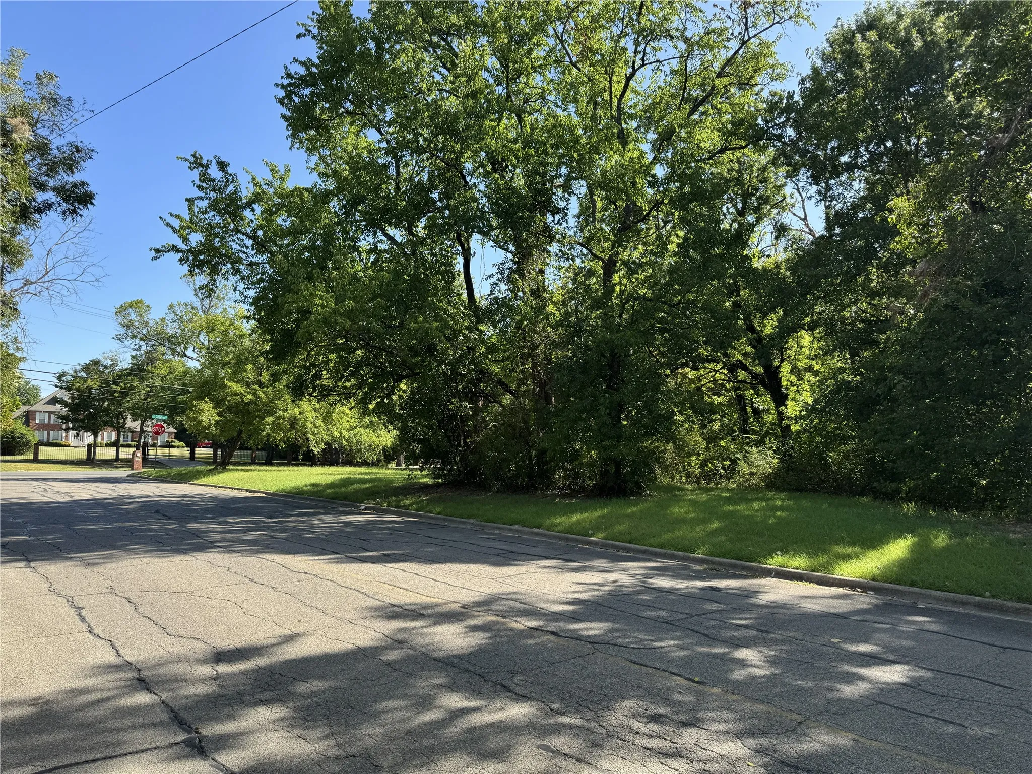 Unimproved Land For Sale in Grayson County , TBD W Crawford Street, Denison, Texas 75020, 0, 0, Garage spaces, 0 Sqft, built in 0, Price $250,000, mls#21360637, Real Estate Agent in Denison, Homes For Sale in Grayson county, Homes For Sale in Denison, Realtor in Denison Texas, Real Estate Brokerage Independent Realty Texas, Luminita Cordes Realtor